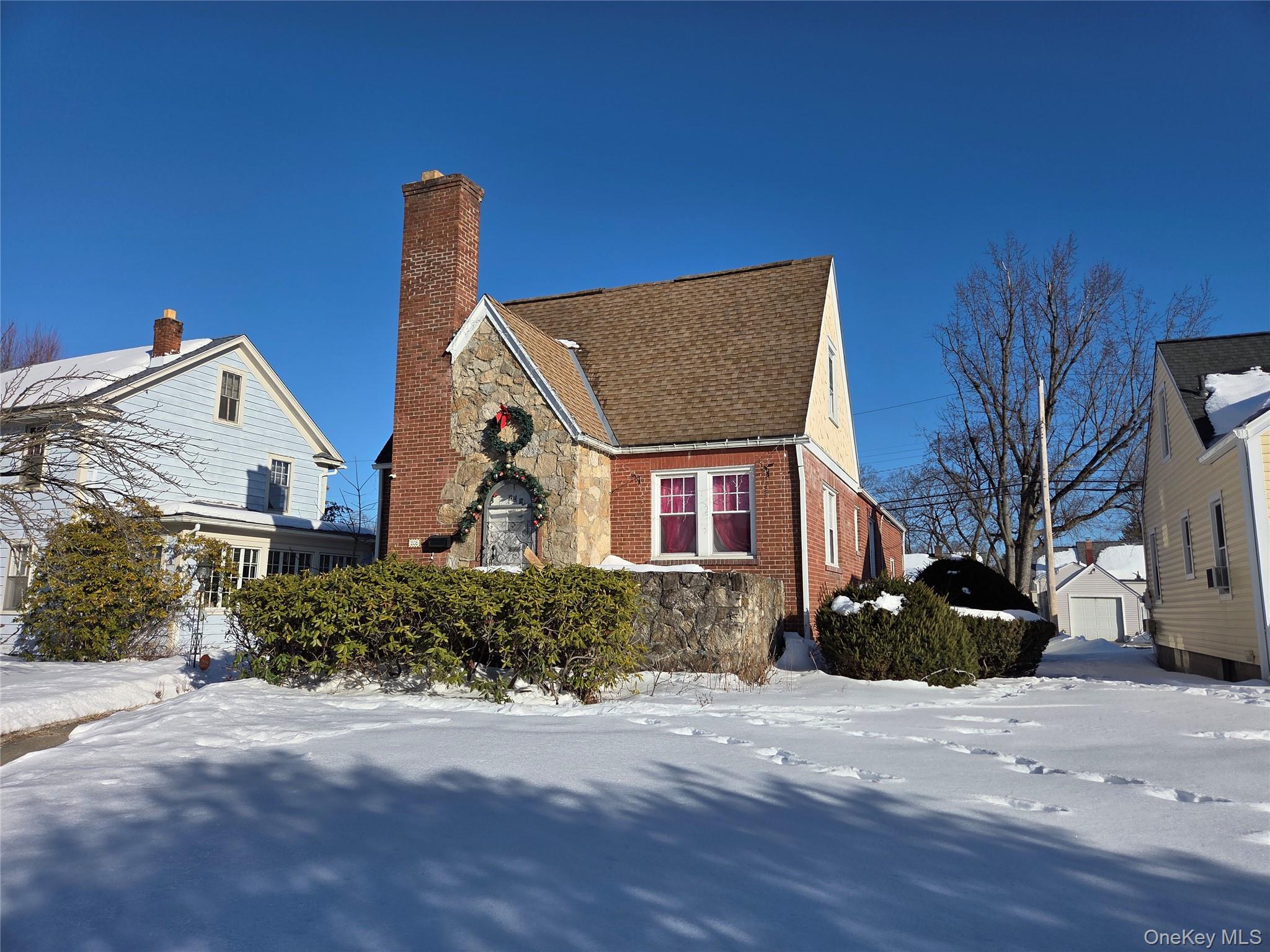 #2 photo, 208 S Grand Avenue, Poughkeepsie , NY 12603