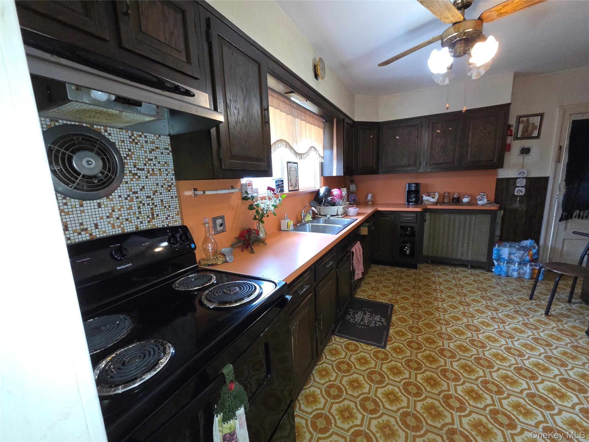 #9 photo, 208 S Grand Avenue, Poughkeepsie , NY 12603