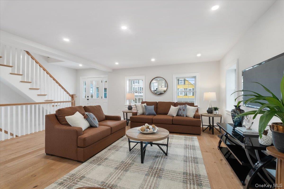 #5 photo, 32 Ackerman Street, Beacon , NY 12508