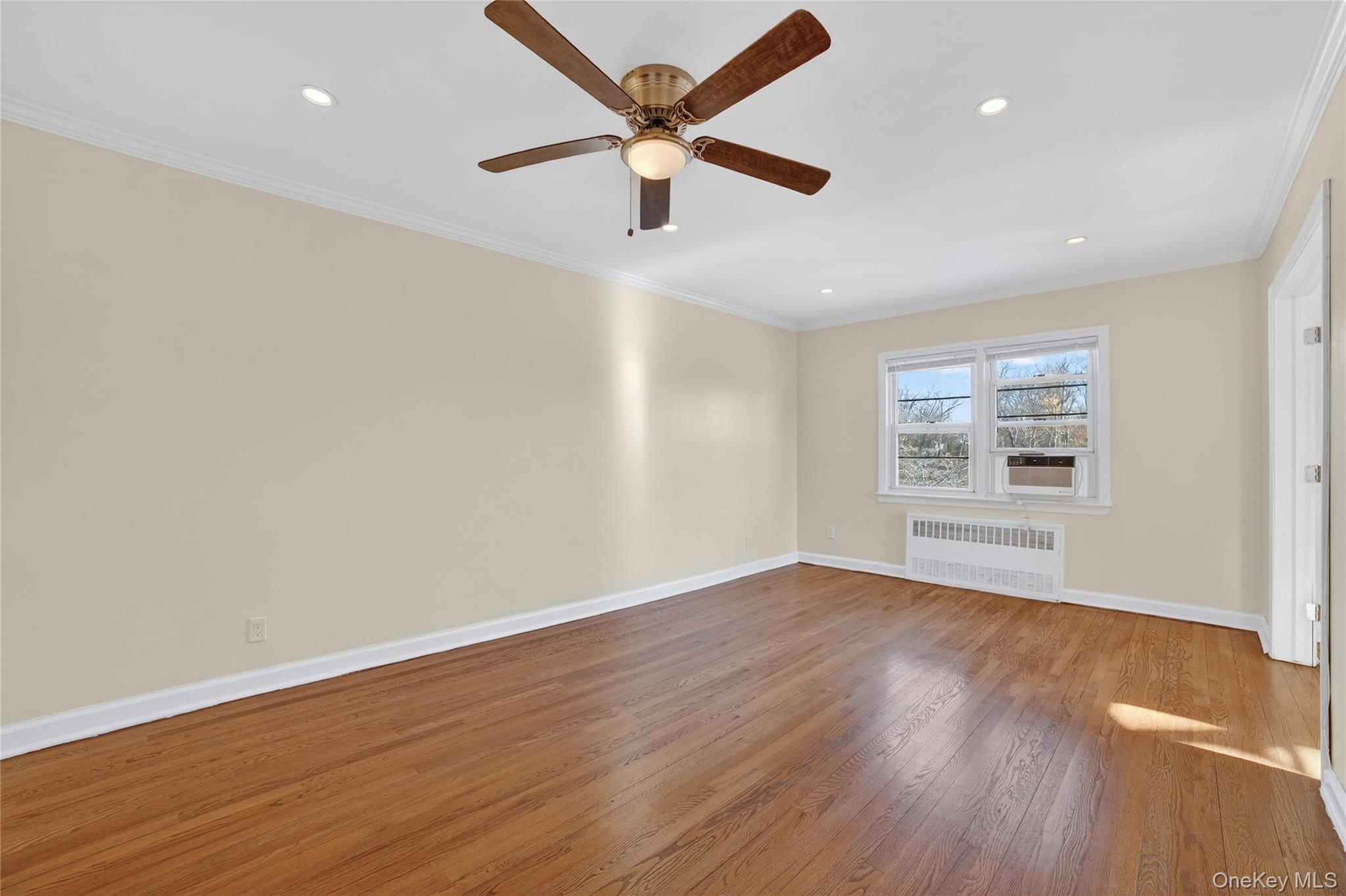 #11 photo, 2 South Road, Harrison , NY 10528