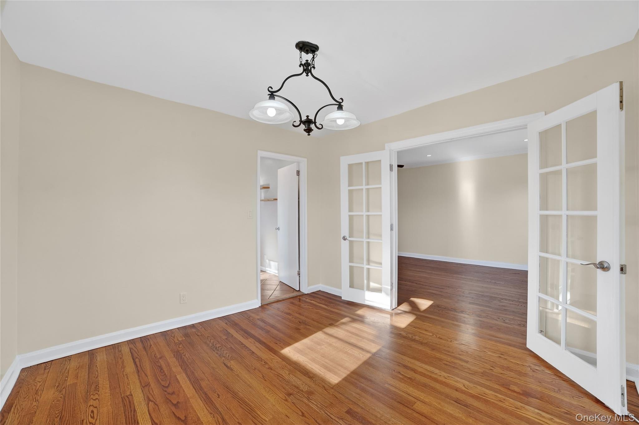 #12 photo, 2 South Road, Harrison , NY 10528