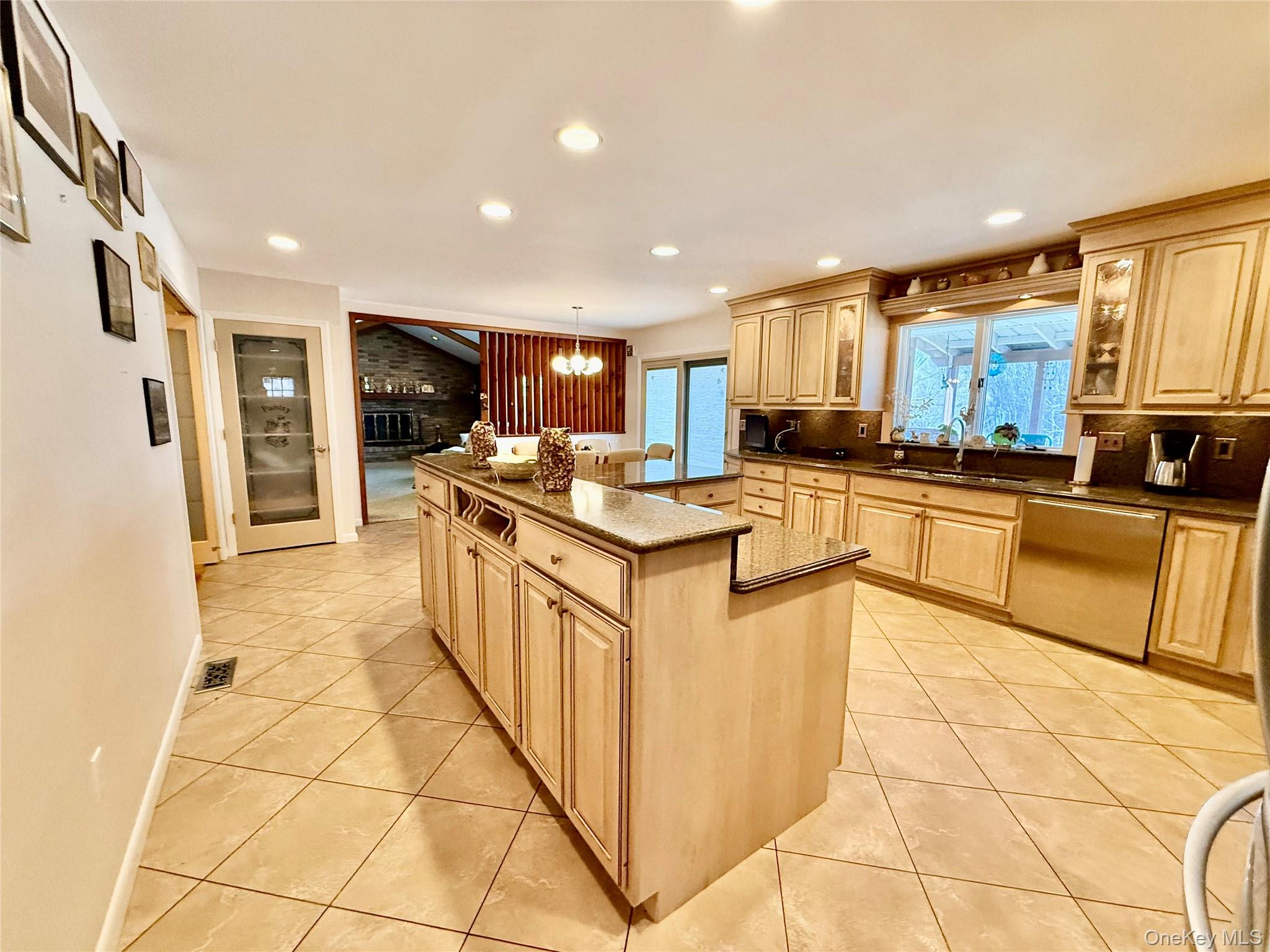 #16 photo, 7 Starhaven Avenue, Middletown , NY 10940