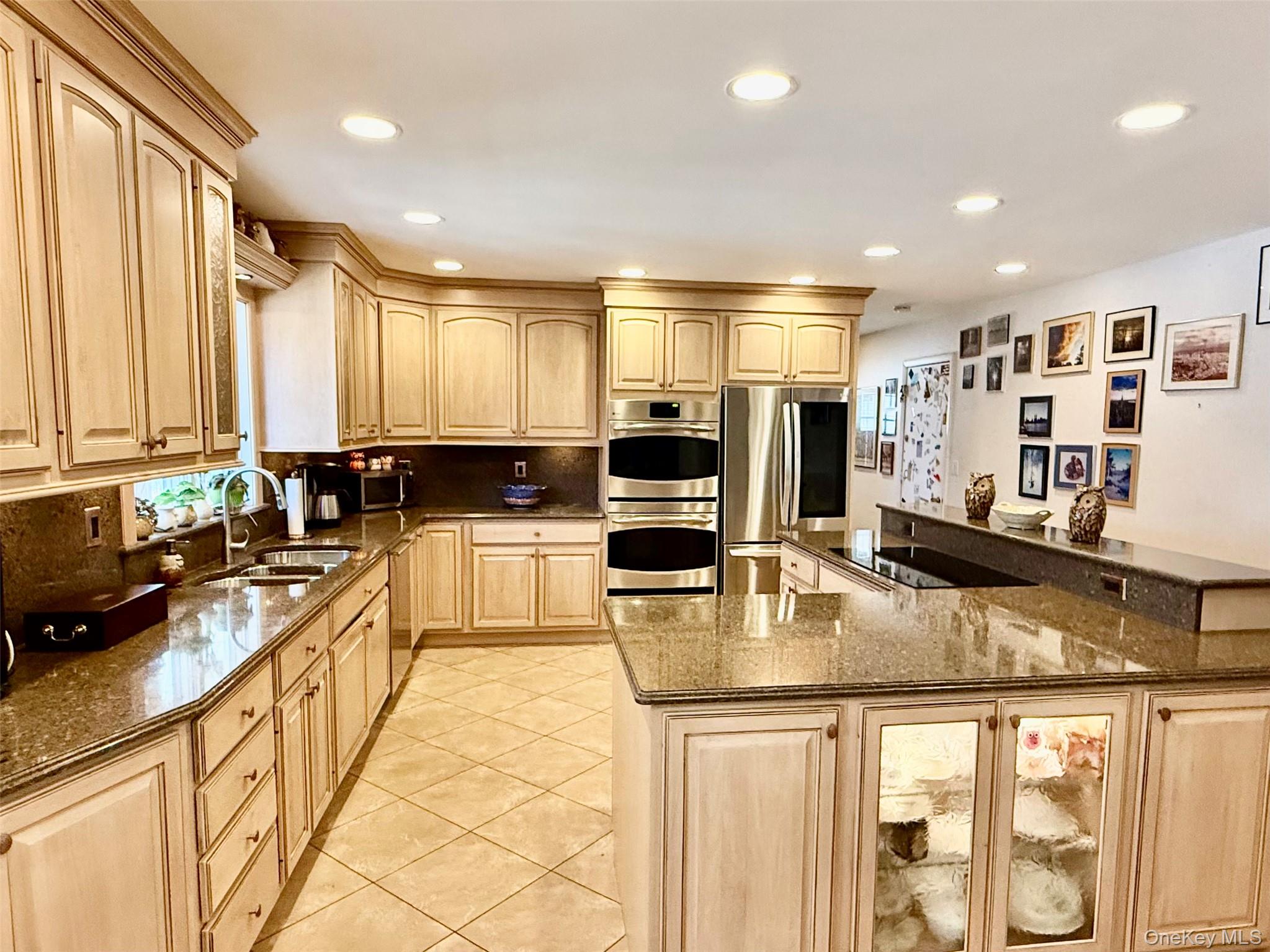 #19 photo, 7 Starhaven Avenue, Middletown , NY 10940