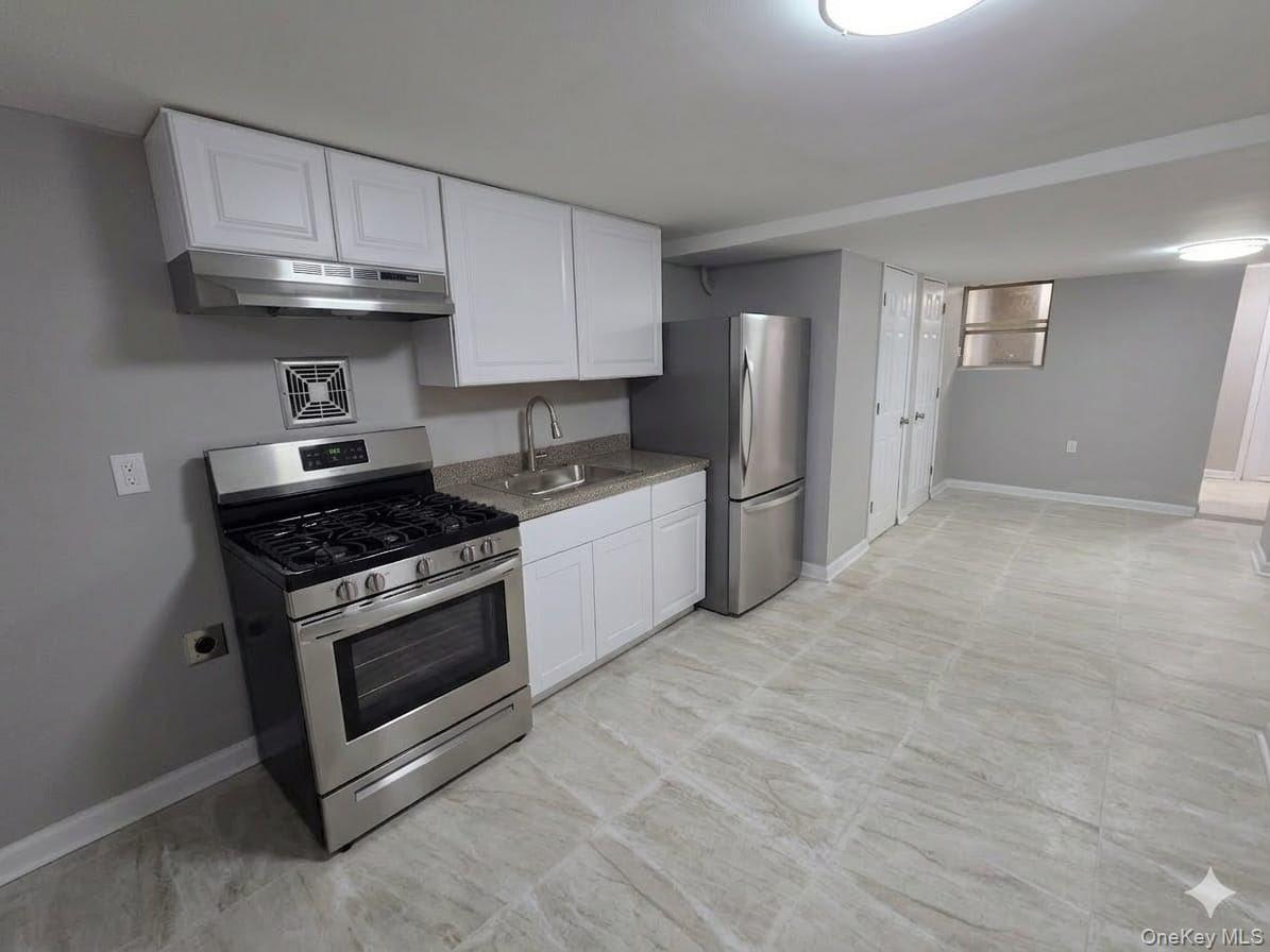 #15 photo, 932 E 215TH ST, برونكس Bronx , NY 10469