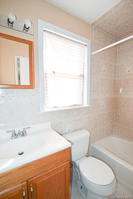 #8 photo, 26 Saint Pauls Place, 紐約州 New Rochelle , NY 10801