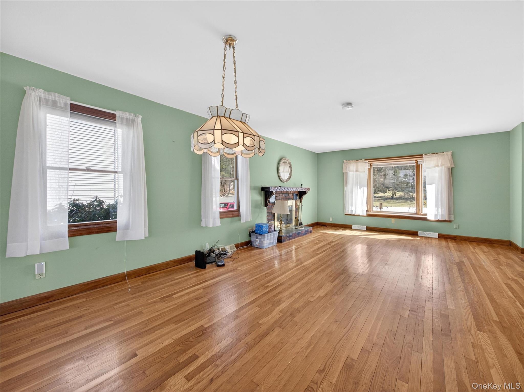 #18 photo, 7 Greenway, Sloatsburg , NY 10974