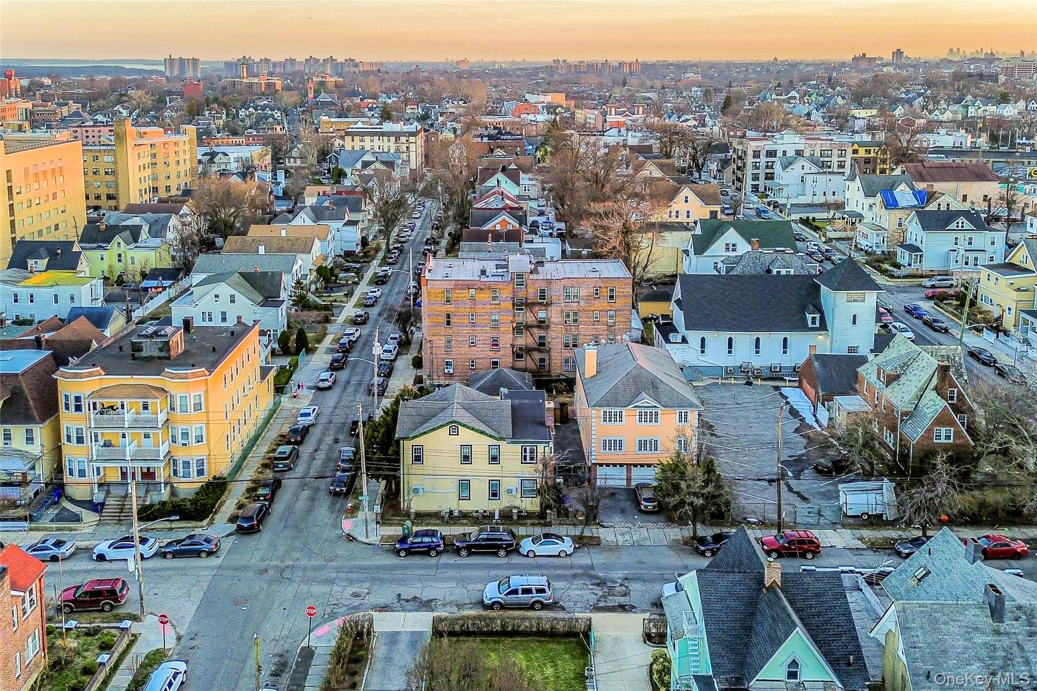 #2 photo, 68 N 9th Avenue, 紐約州 Mount Vernon , NY 10550