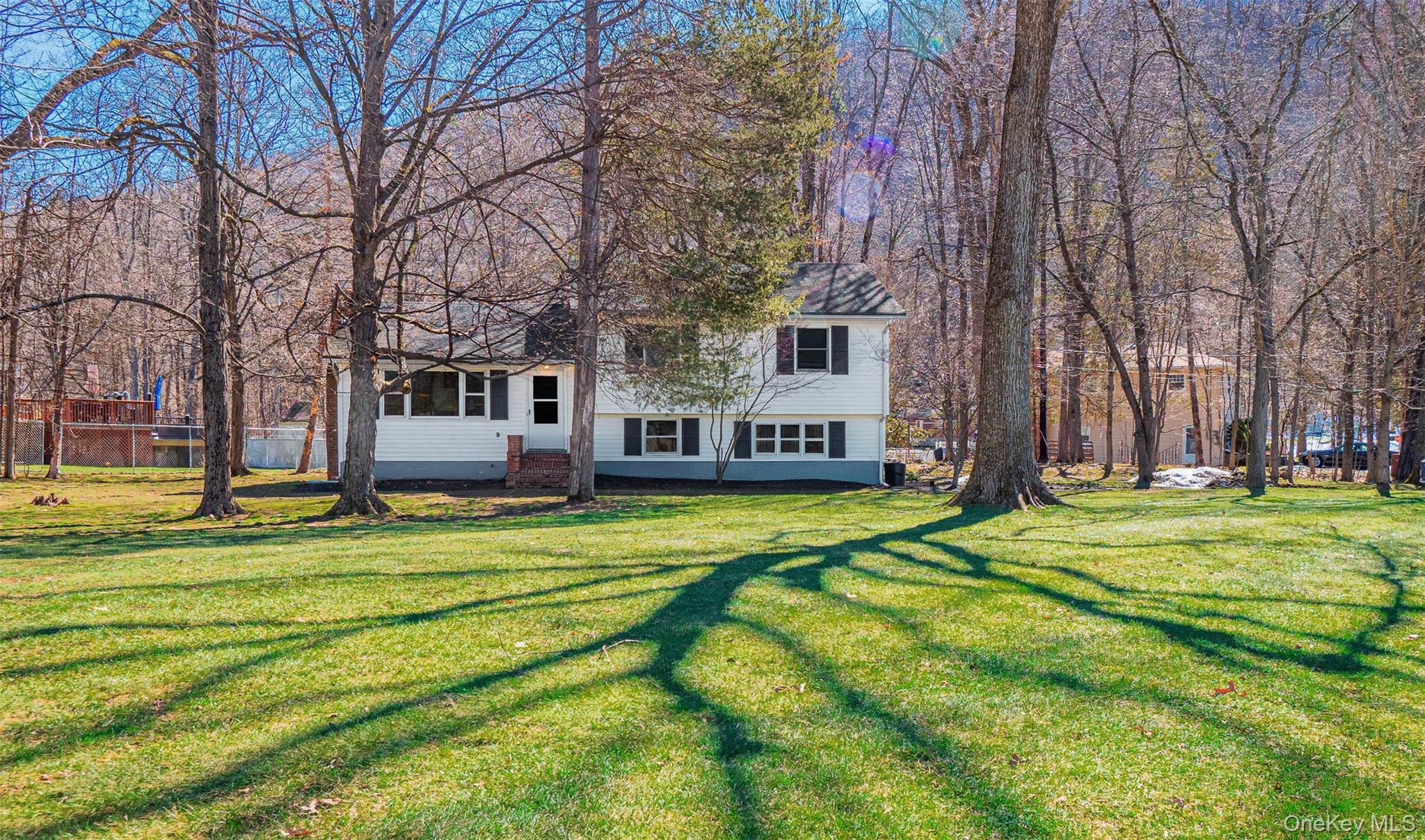 #1 photo, 8 Adelaide Lane, Washingtonville , NY 10992