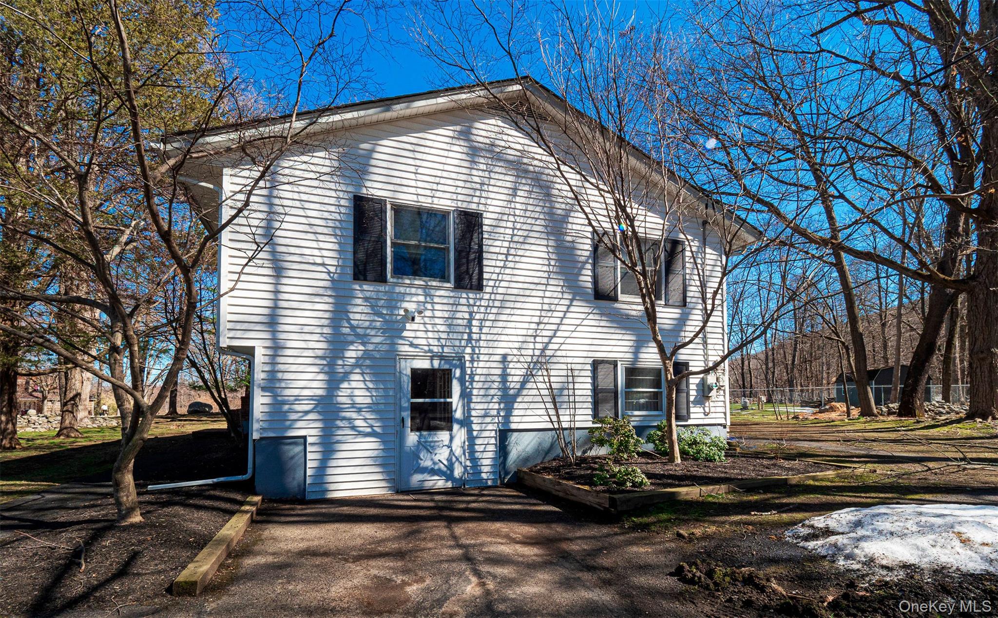 #3 photo, 8 Adelaide Lane, Washingtonville , NY 10992