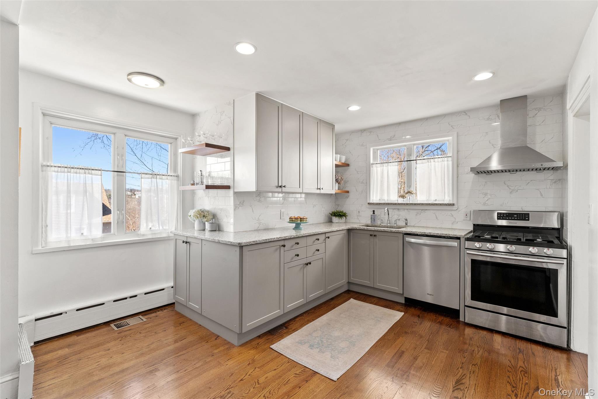 #13 photo, 9 Rutgers Place, Scarsdale , NY 10583