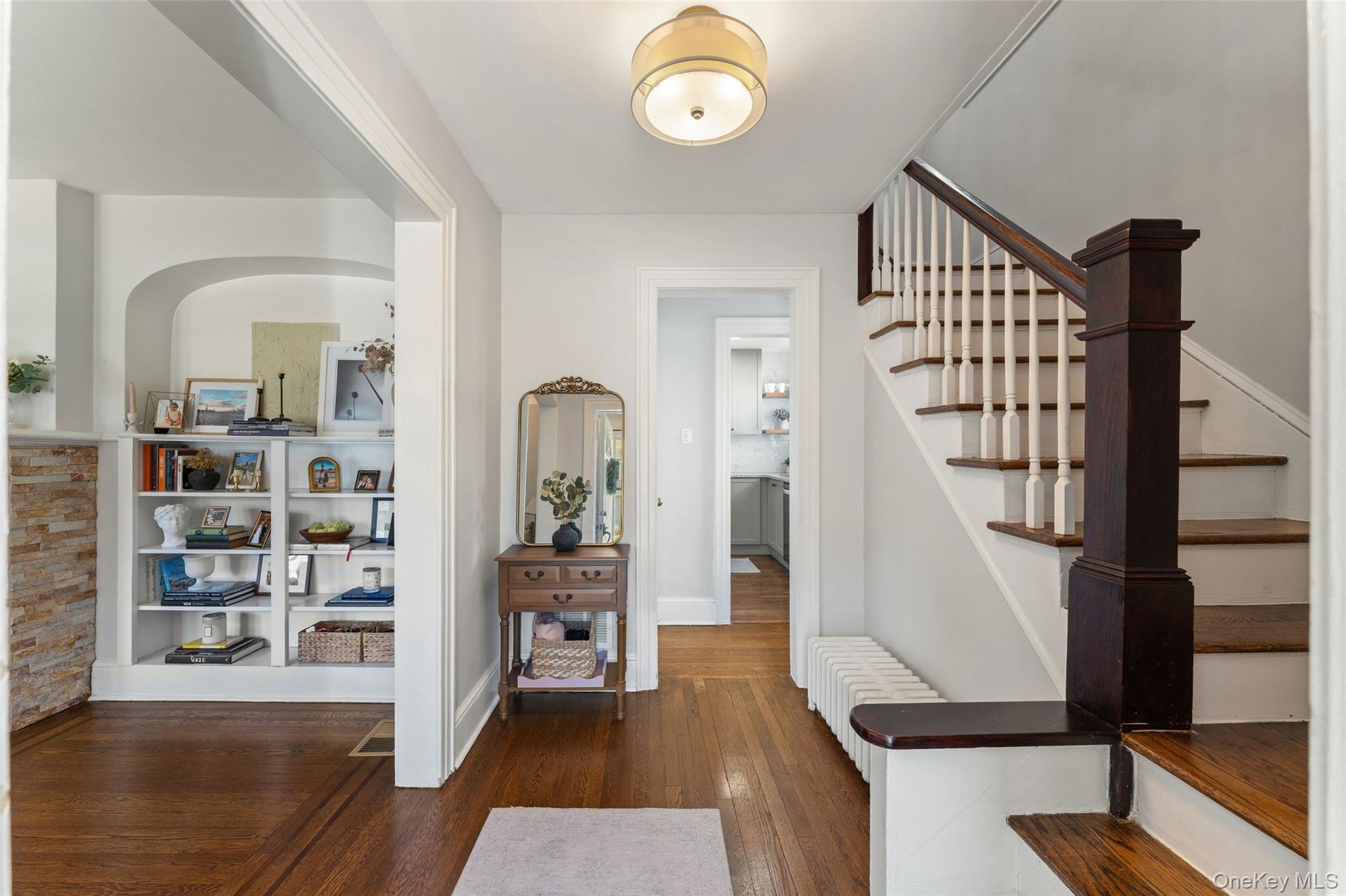 #2 photo, 9 Rutgers Place, Scarsdale , NY 10583