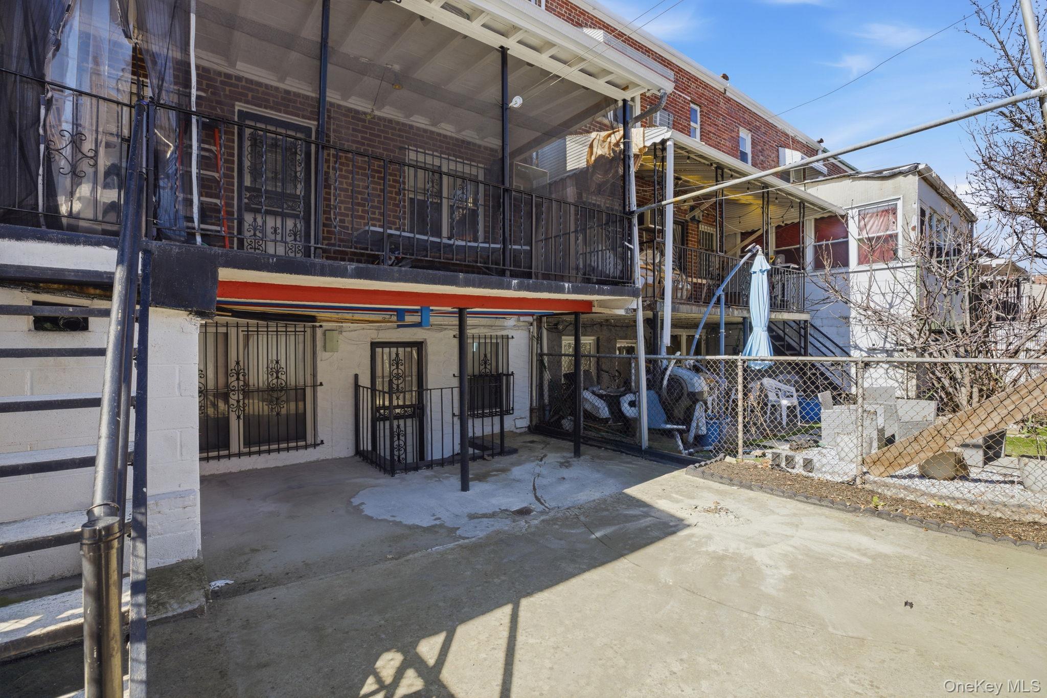 #20 photo, 2530 Bronxwood Avenue, Bronx , NY 10469