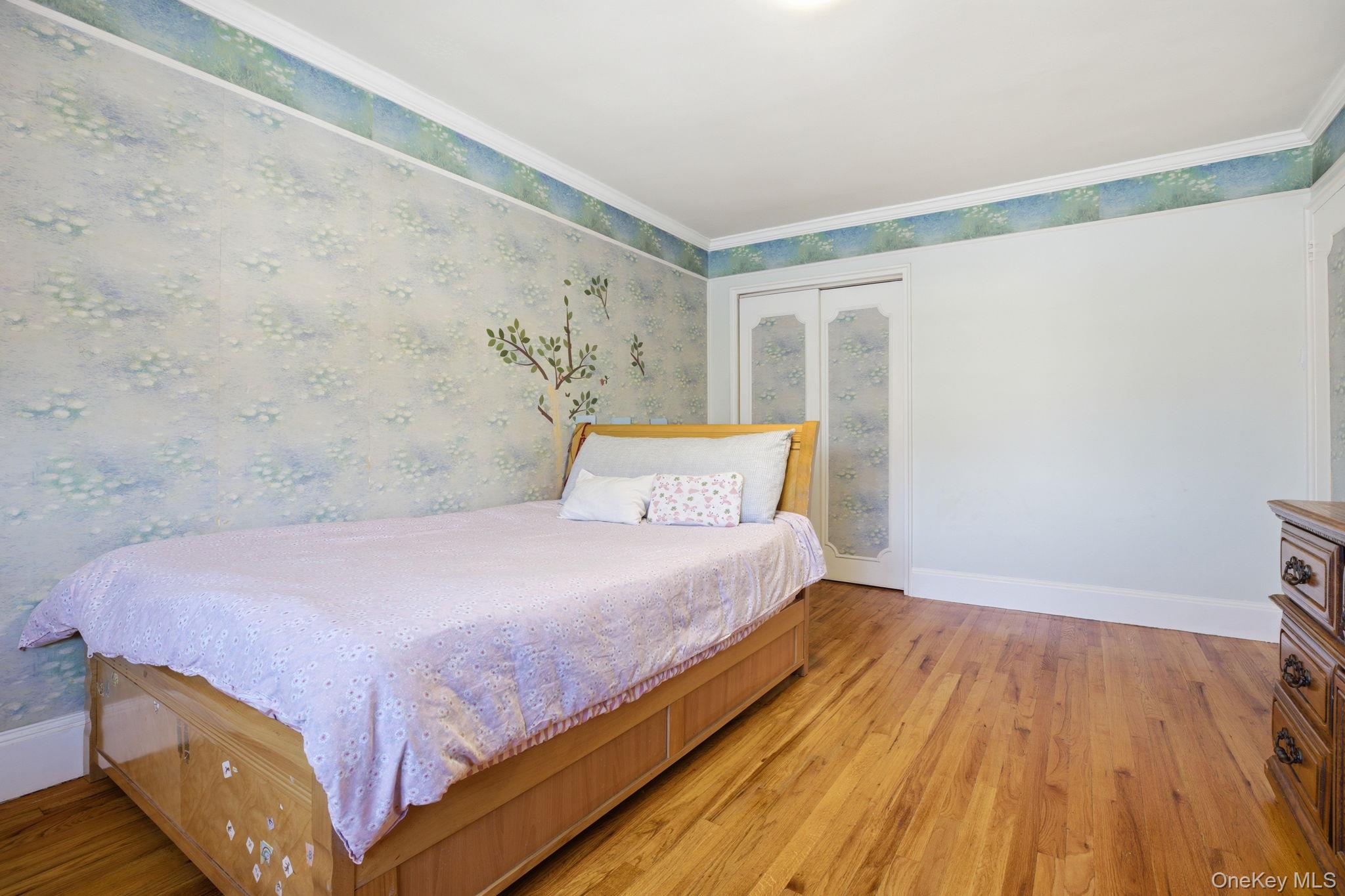 #6 photo, 2530 Bronxwood Avenue, Bronx , NY 10469