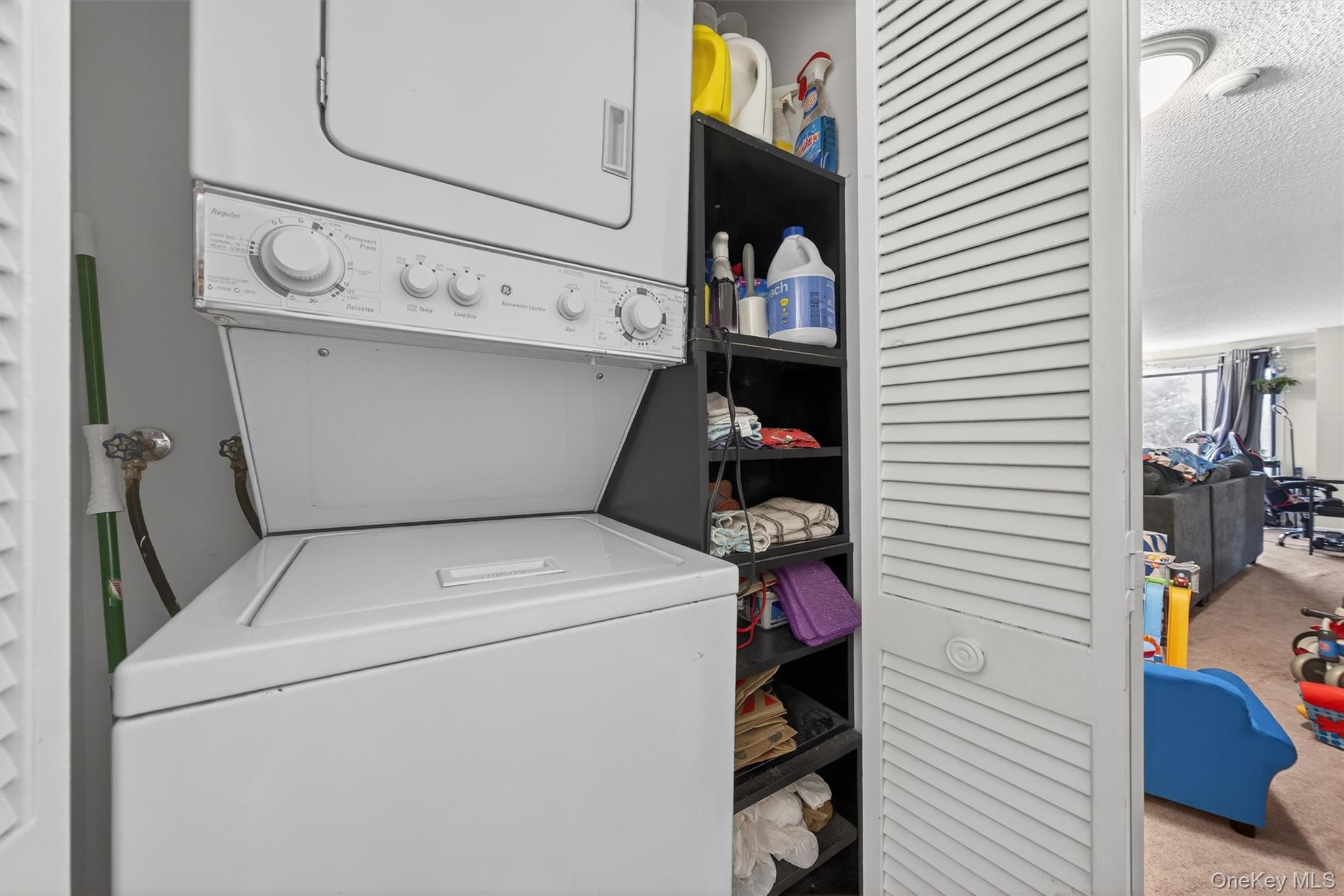 #19 photo, 15 Kings Court, Nanuet , NY 10954