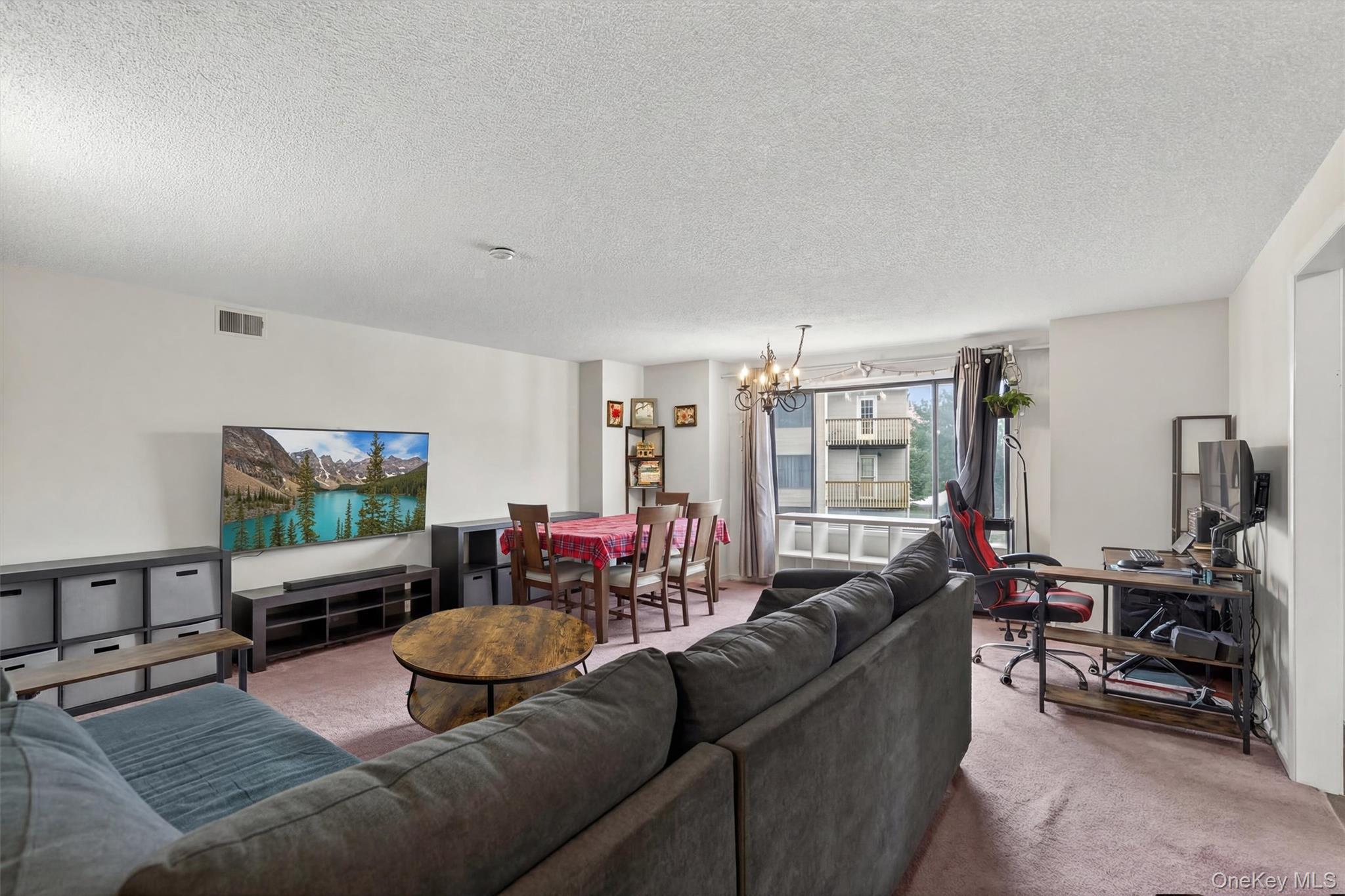 #4 photo, 15 Kings Court, Nanuet , NY 10954