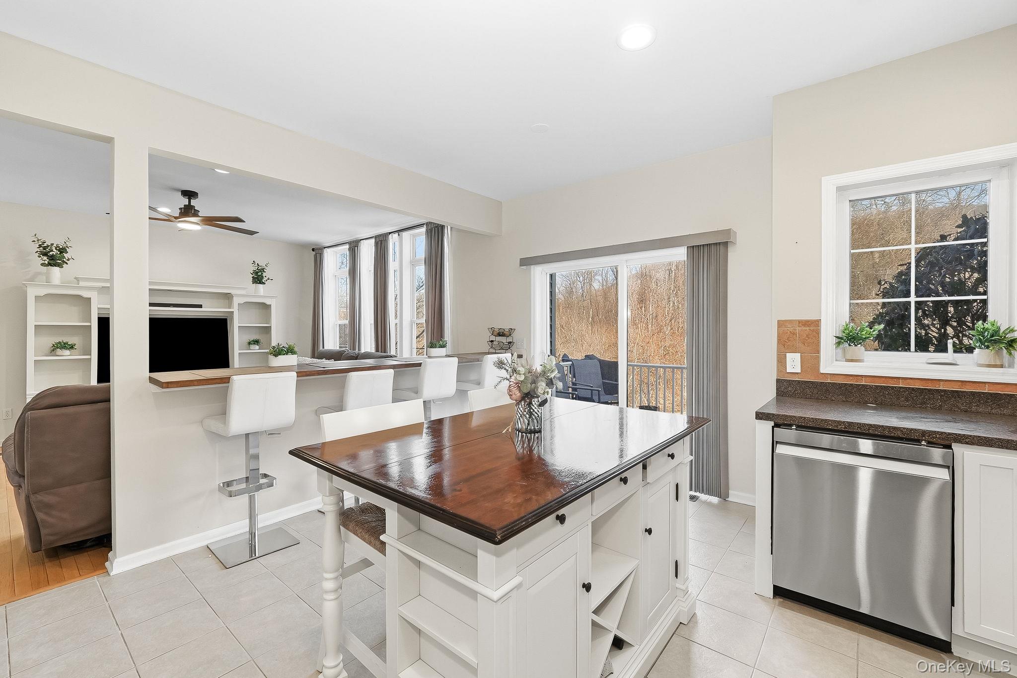 #14 photo, 18 Clearwater Court, Beacon , NY 12508