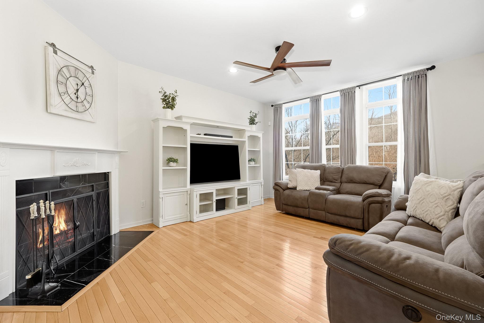 #8 photo, 18 Clearwater Court, Beacon , NY 12508