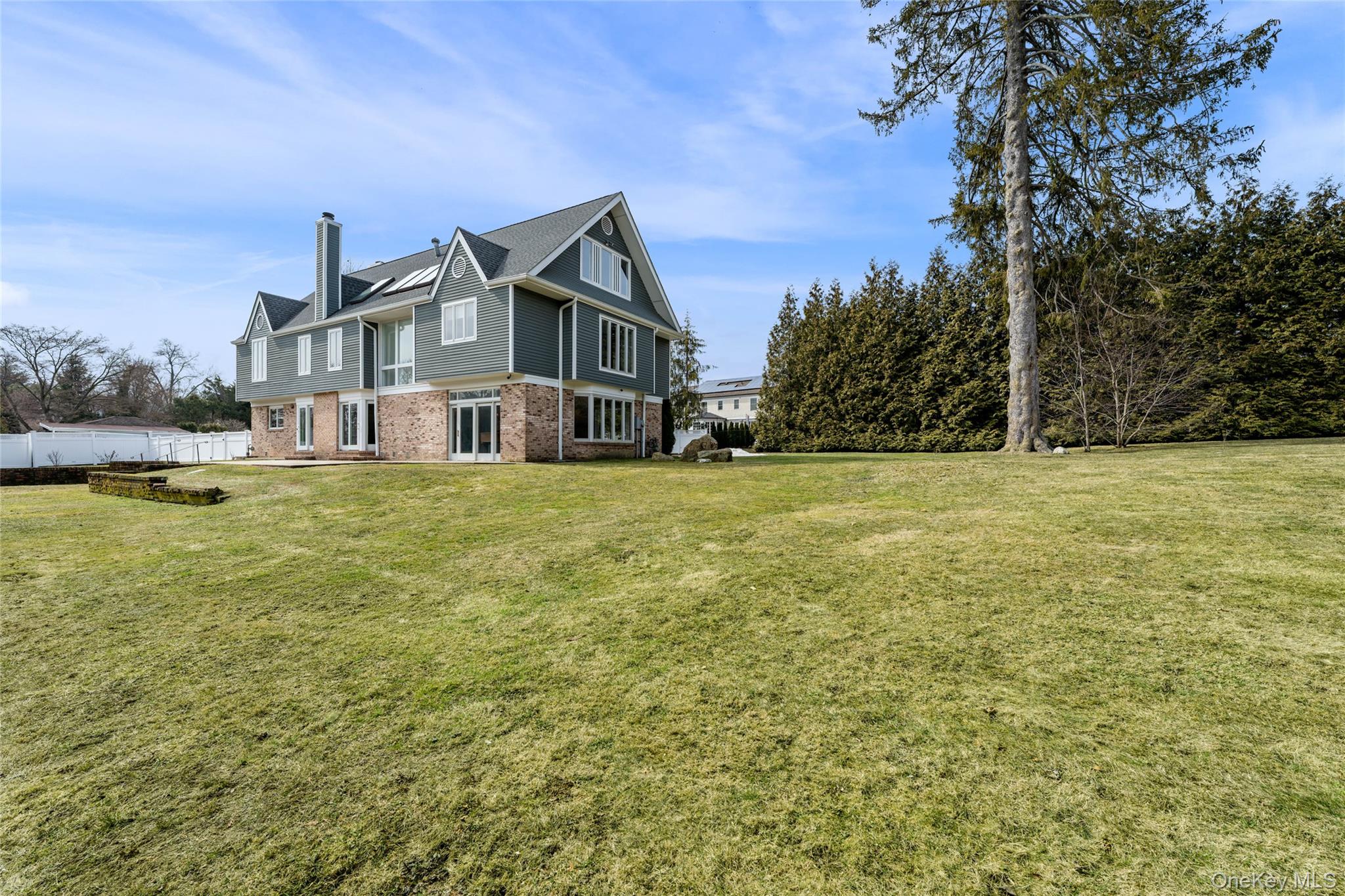 #1 photo, 239 Sunnyridge Road, Harrison , NY 10528