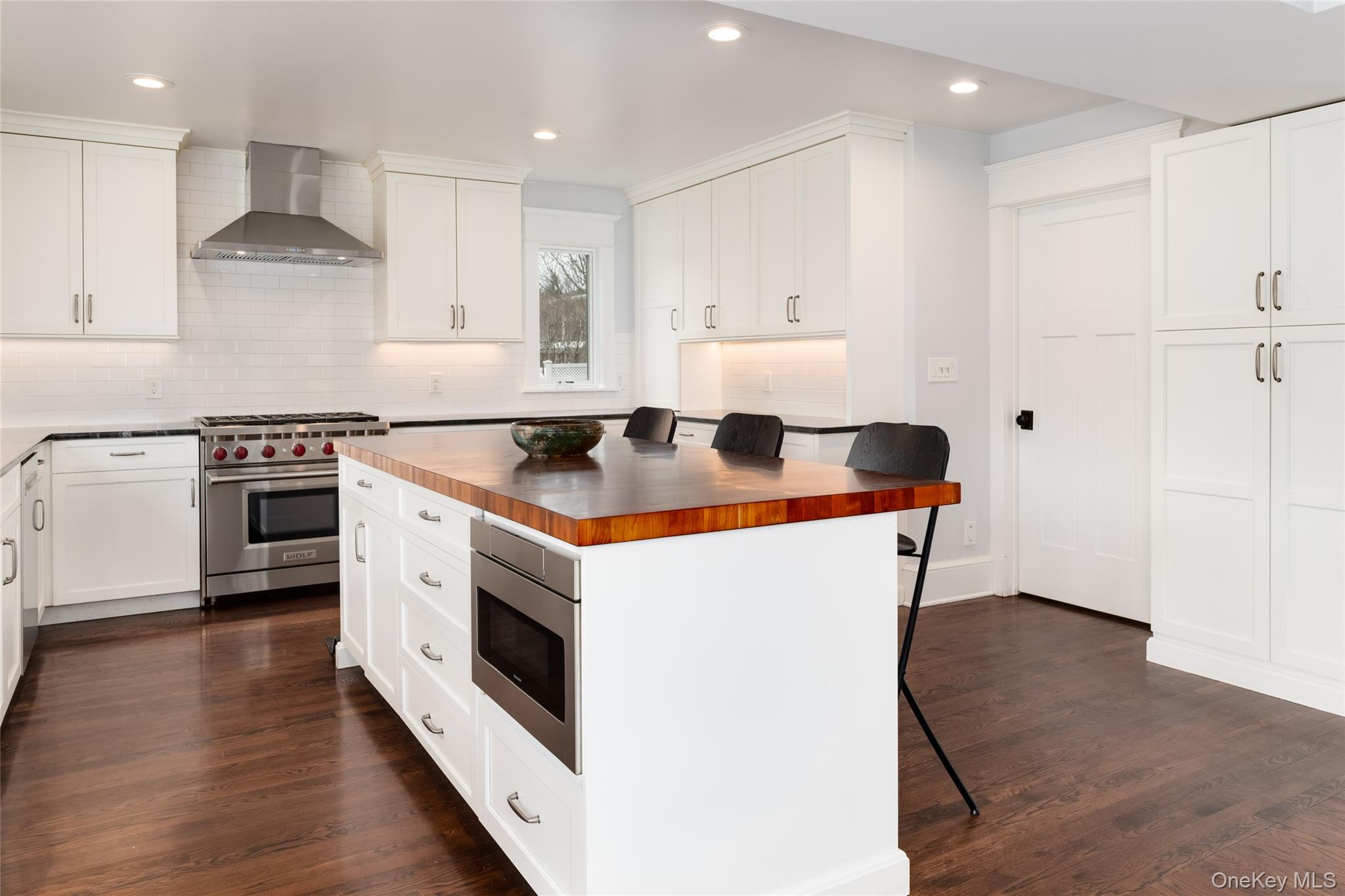 #8 photo, 239 Sunnyridge Road, Harrison , NY 10528