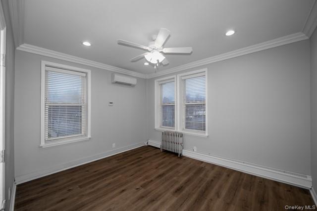 #6 photo, 724 Howell Avenue, מחוז סאפוק Riverhead , NY 11901