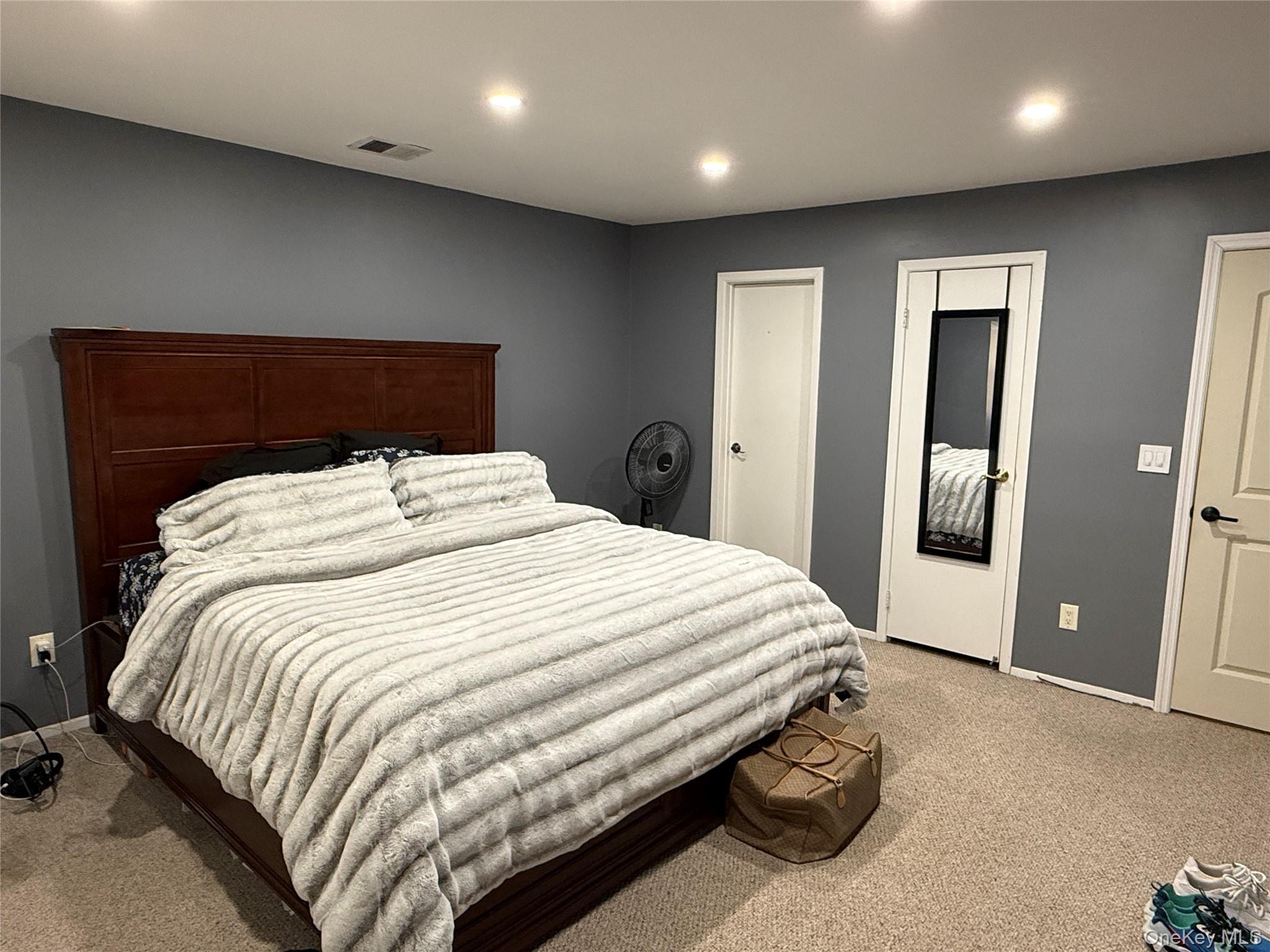 #12 photo, 12 Paine Commons, Yaphank , NY 11980