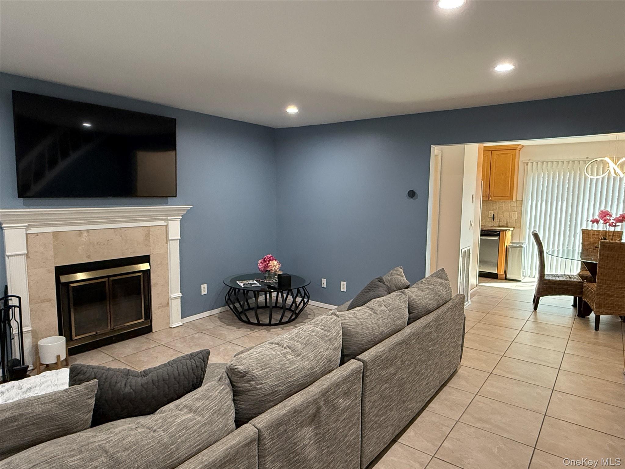 #2 photo, 12 Paine Commons, Yaphank , NY 11980