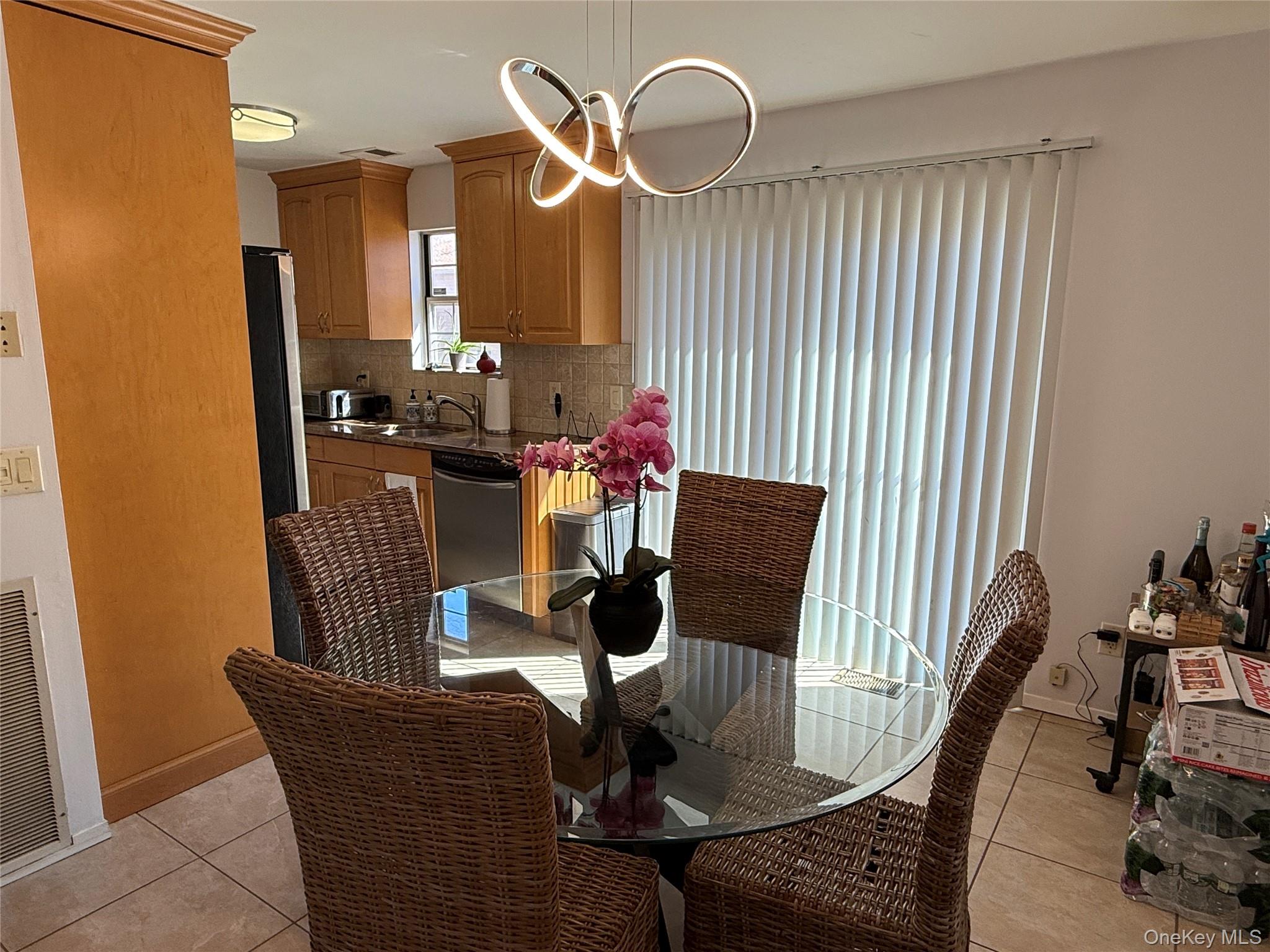 #7 photo, 12 Paine Commons, Yaphank , NY 11980