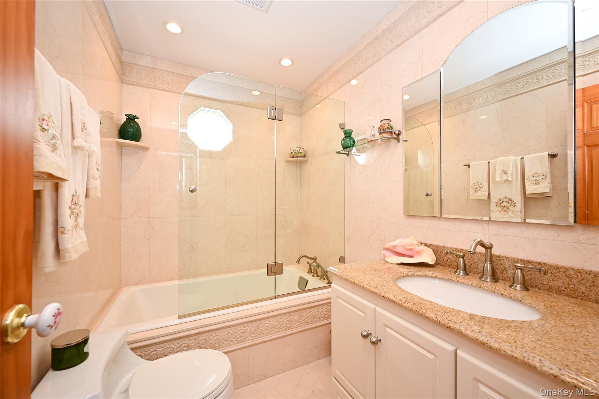 #12 photo, 45-18 166th Street, Flushing , NY 11358