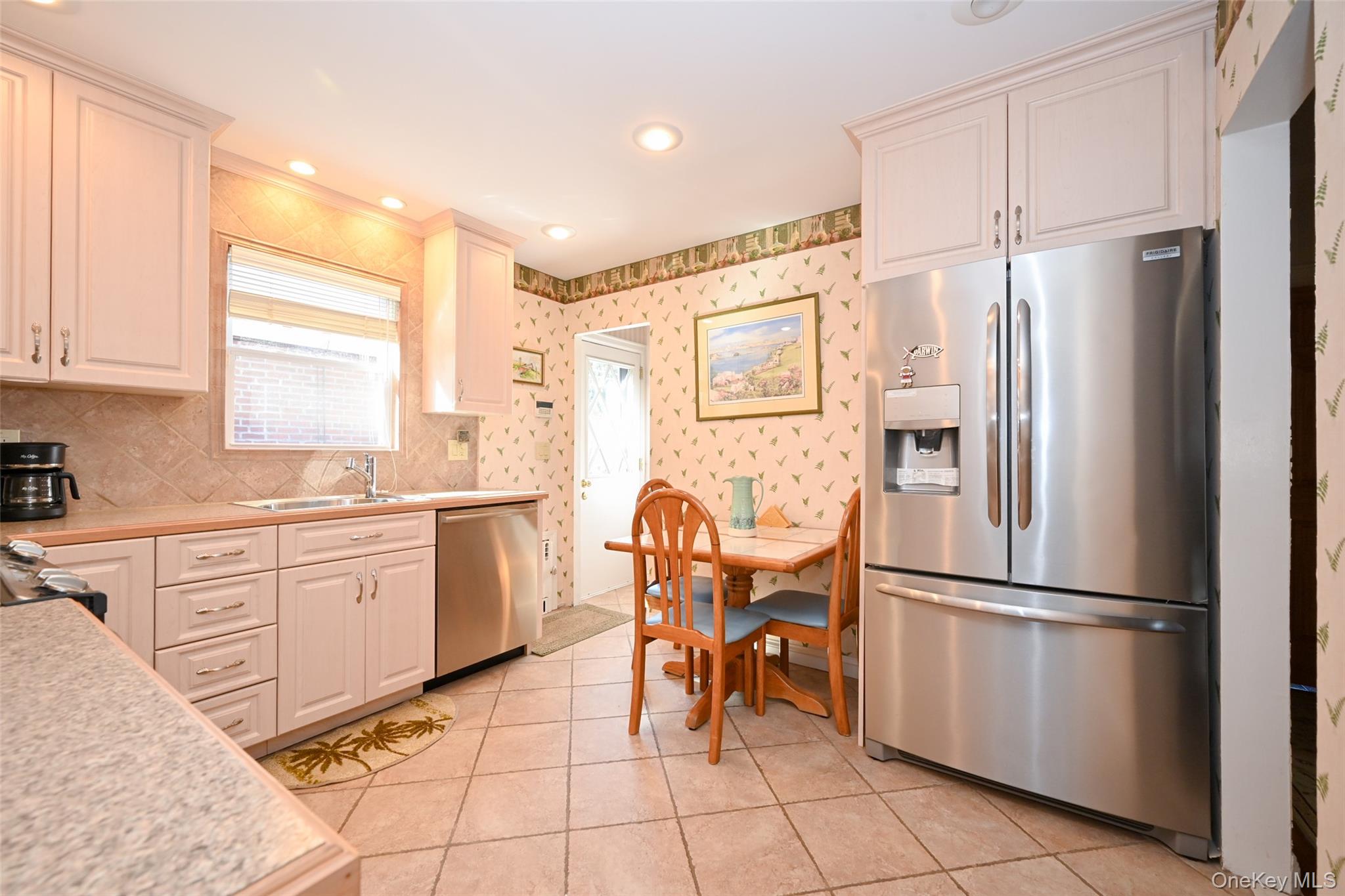 #3 photo, 45-18 166th Street, Flushing , NY 11358