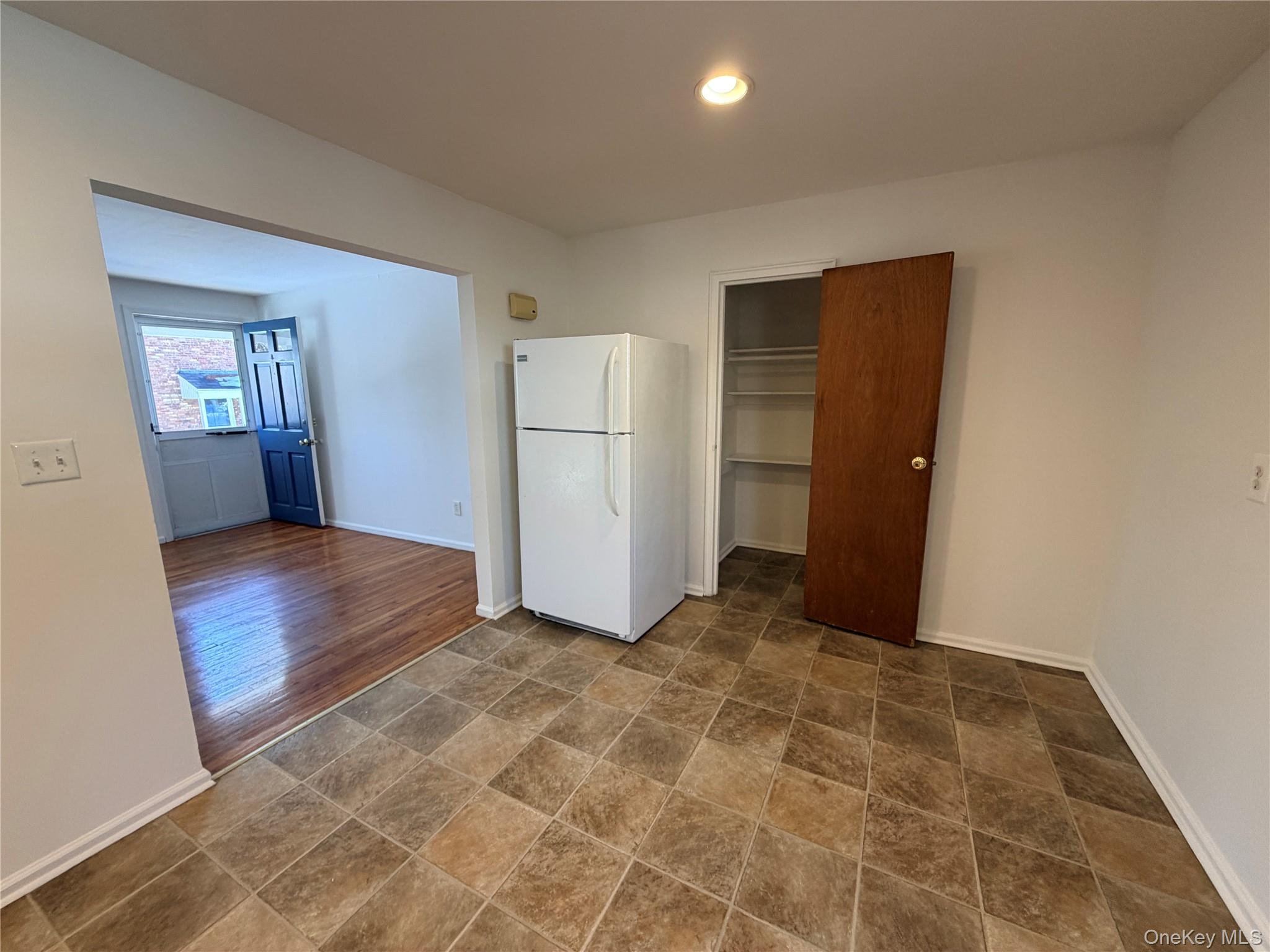 #7 photo, 86 McLoughlin Street, Glen Cove , NY 11542