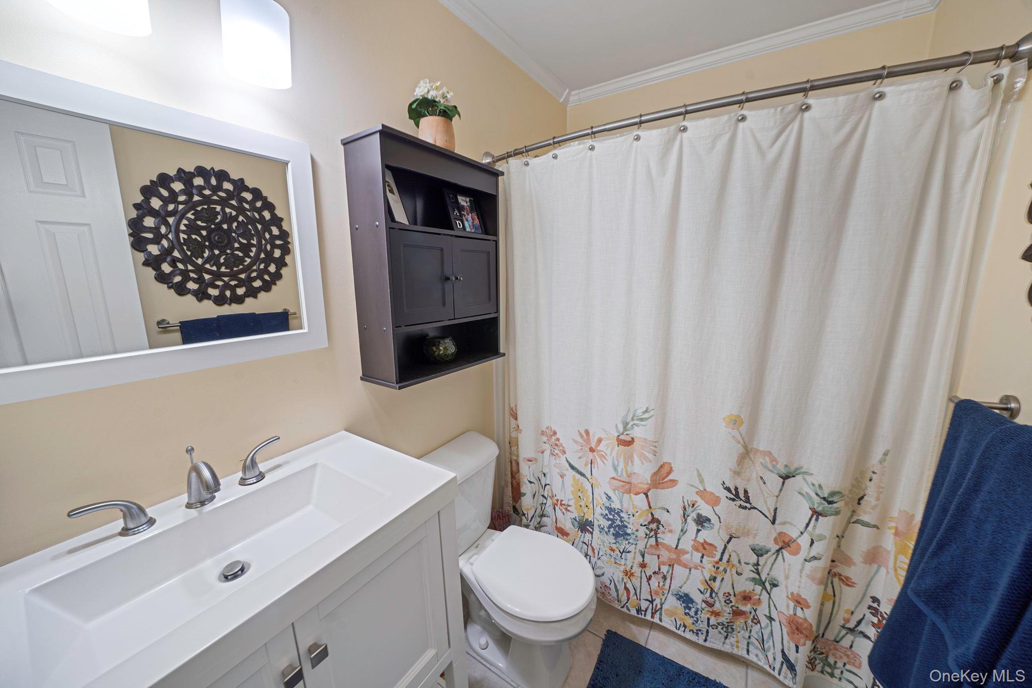 #17 photo, 50 Violet Road, سوفولك Rocky Point , NY 11778