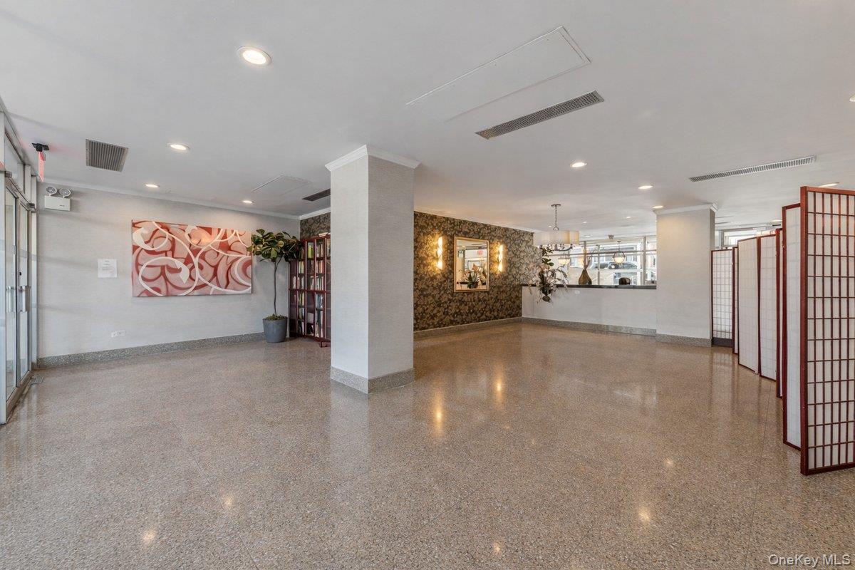 #3 photo, 1401 Ocean Avenue, Brooklyn , NY 11230