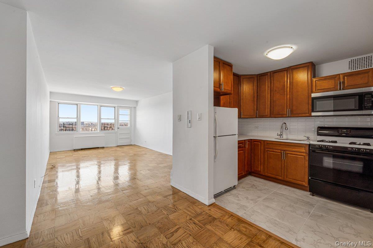 #6 photo, 1401 Ocean Avenue, Brooklyn , NY 11230