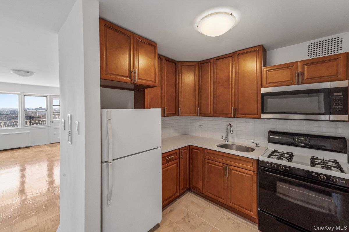 #7 photo, 1401 Ocean Avenue, Brooklyn , NY 11230