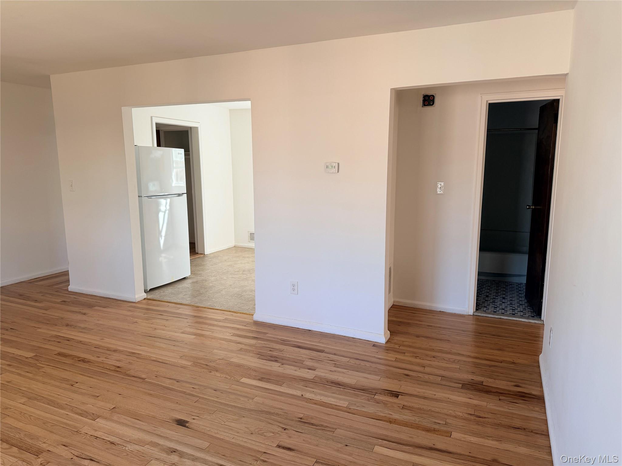 #8 photo, 86 McLoughlin Street, Glen Cove , NY 11542