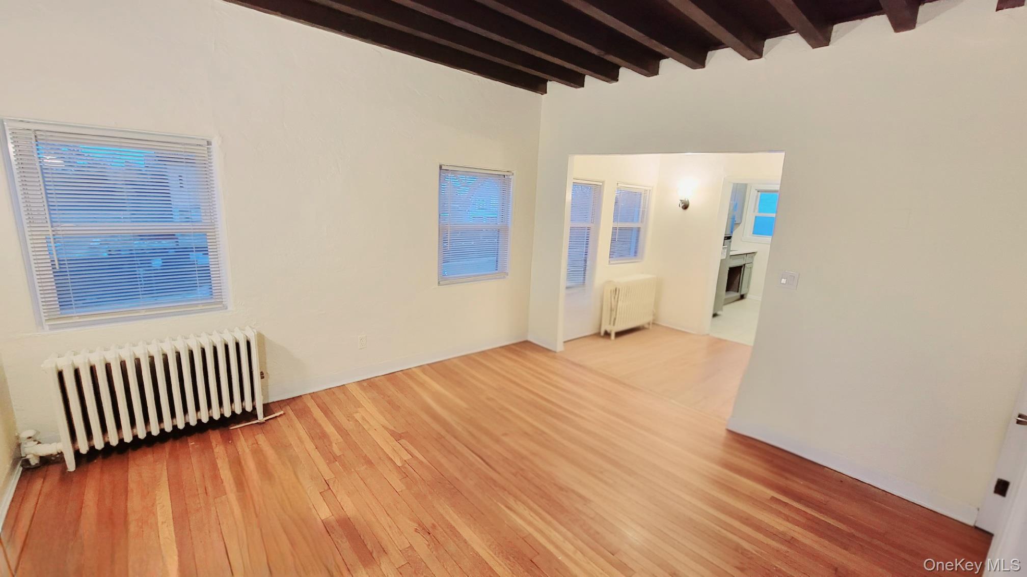 #11 photo, 2901 Bell Boulevard, Bayside , NY 11360