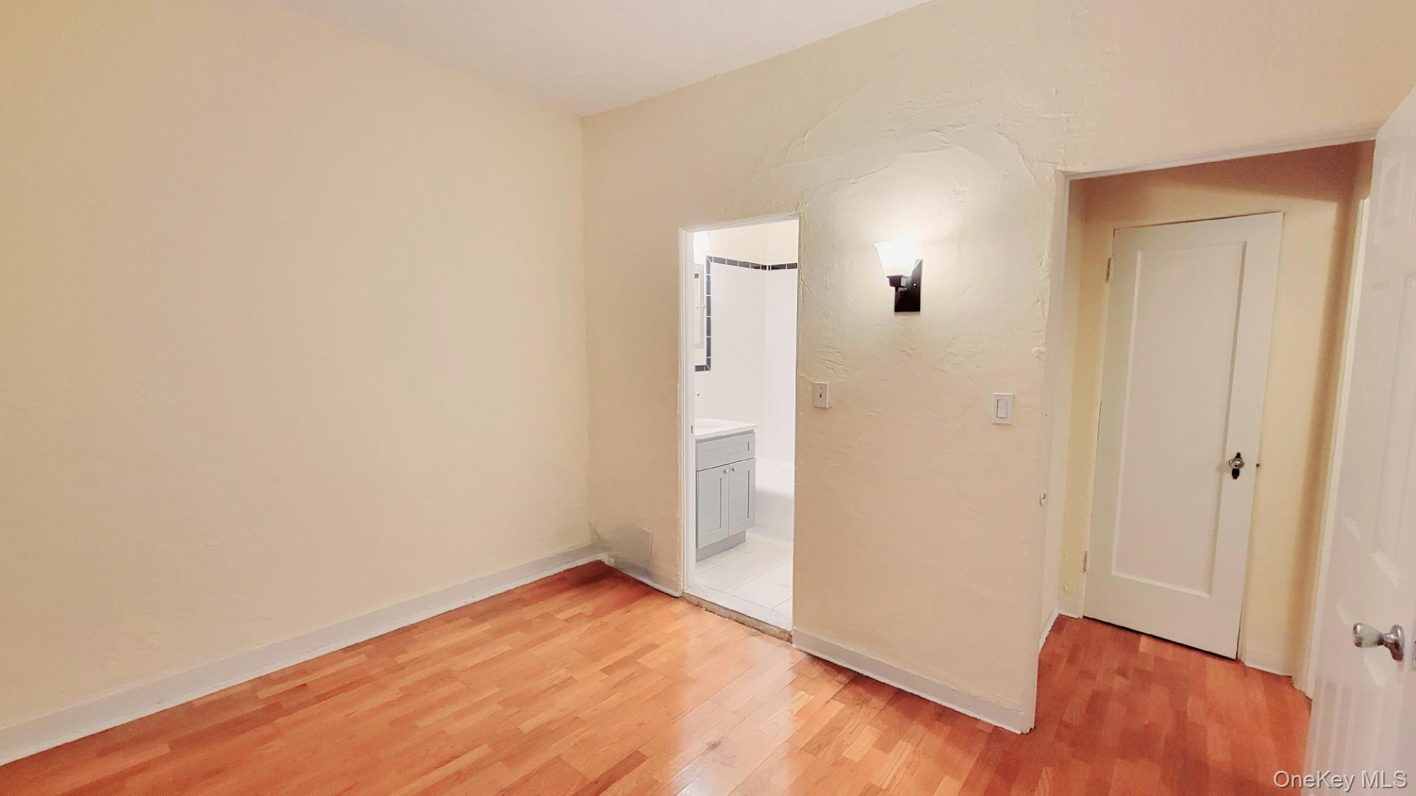 #20 photo, 2901 Bell Boulevard, Bayside , NY 11360