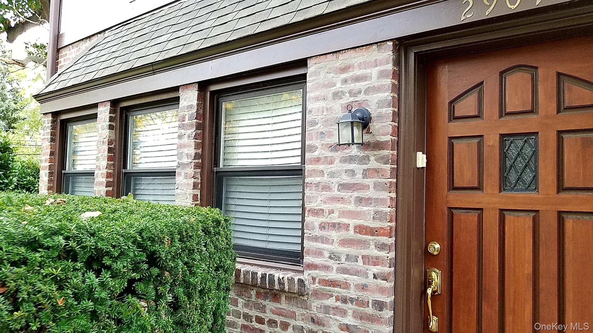 #3 photo, 2901 Bell Boulevard, Bayside , NY 11360