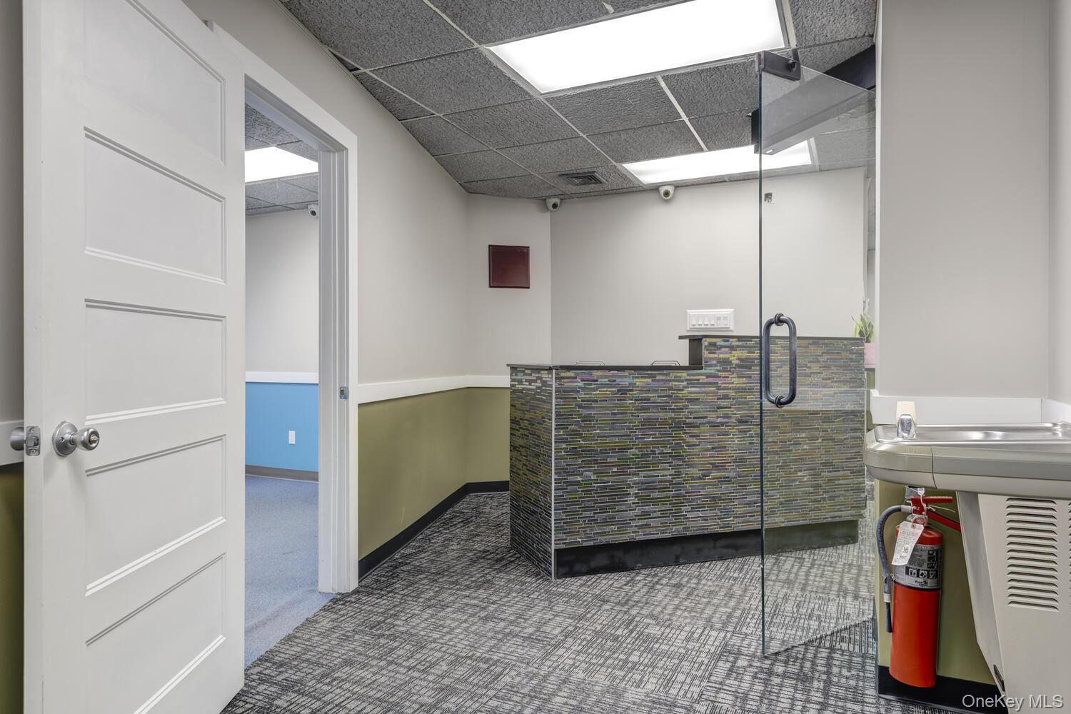 #20 photo, 1575 Hillside Avenue, Нассау ‖ New Hyde Park , NY 11040