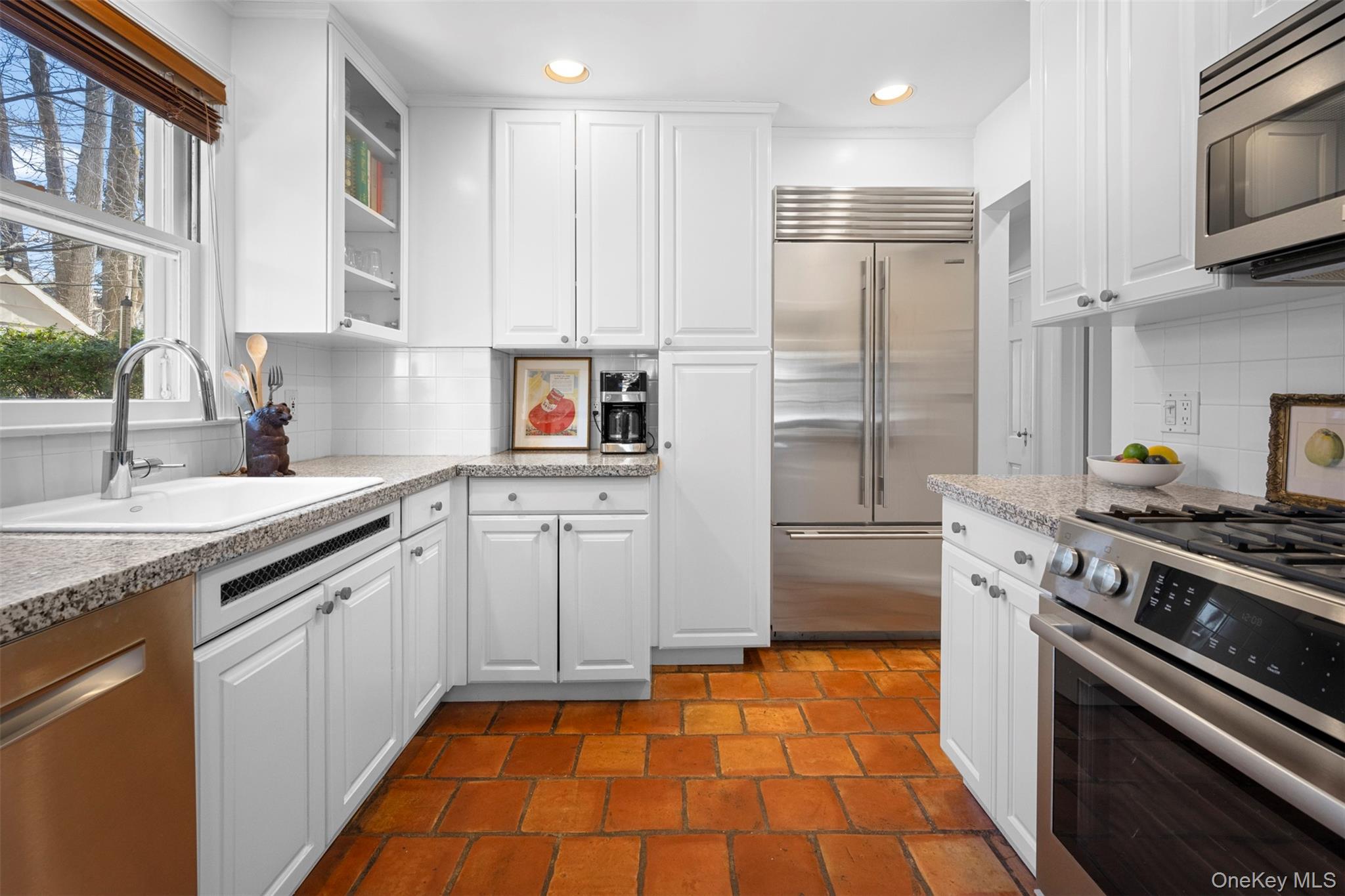 #7 photo, 31 Bellingham Lane, 롱 아일랜드 그레이트넥 Great Neck , NY 11023