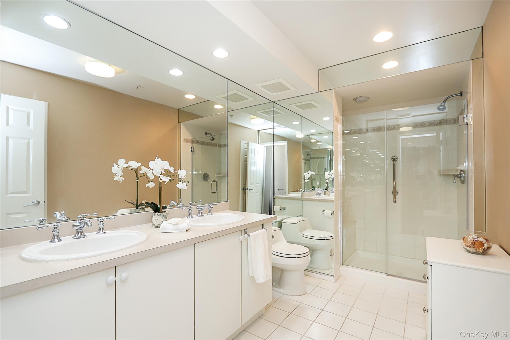 #15 photo, 100 Harbor View Drive, מחוז נסאו Port Washington , NY 11050