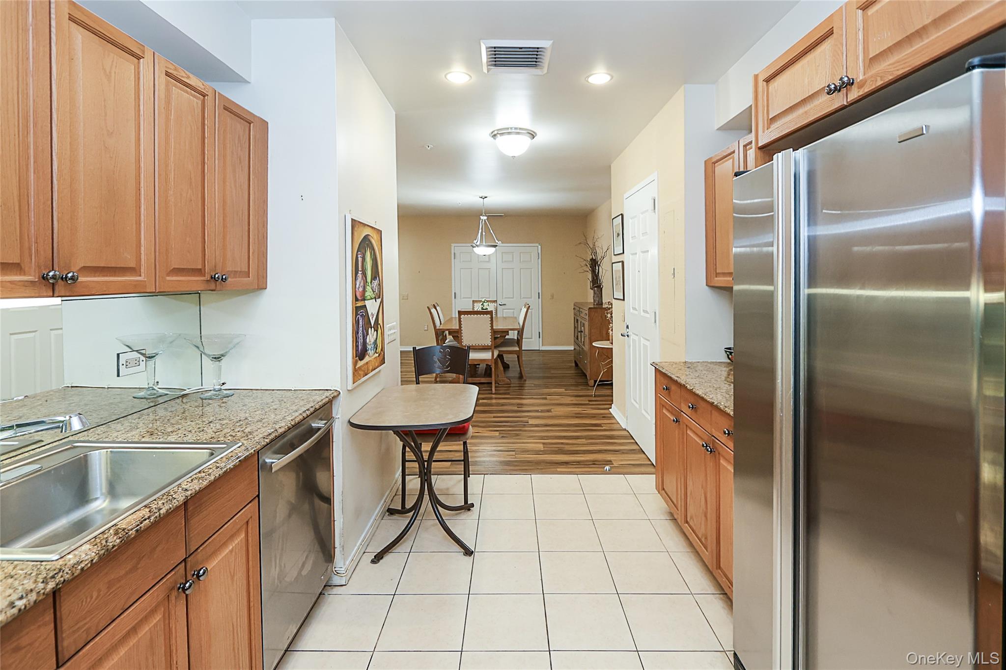 #6 photo, 100 Harbor View Drive, מחוז נסאו Port Washington , NY 11050