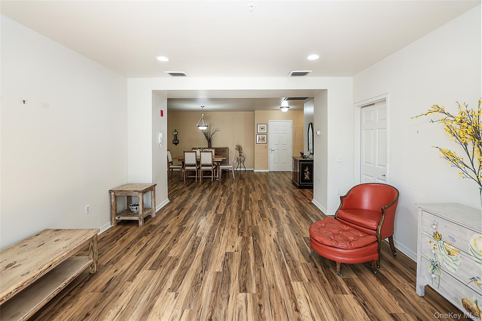 #9 photo, 100 Harbor View Drive, מחוז נסאו Port Washington , NY 11050