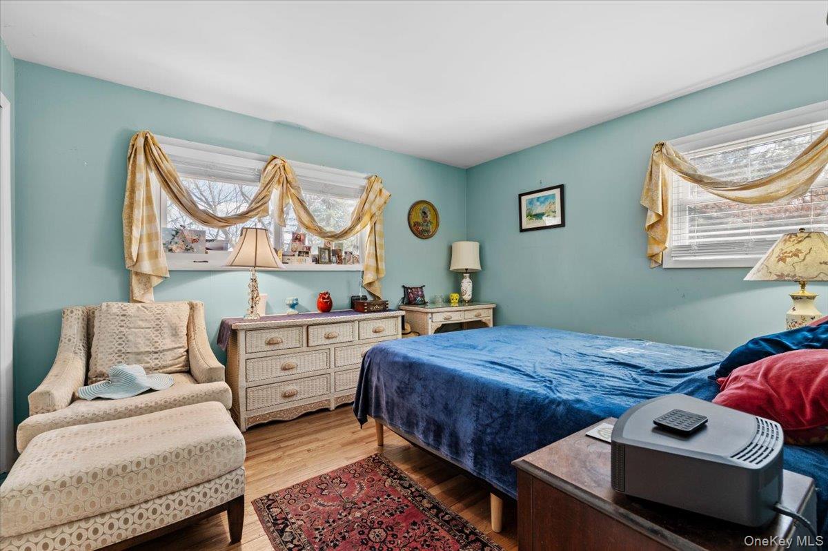 #9 photo, 41 Lakeside Drive, Centerport , NY 11721