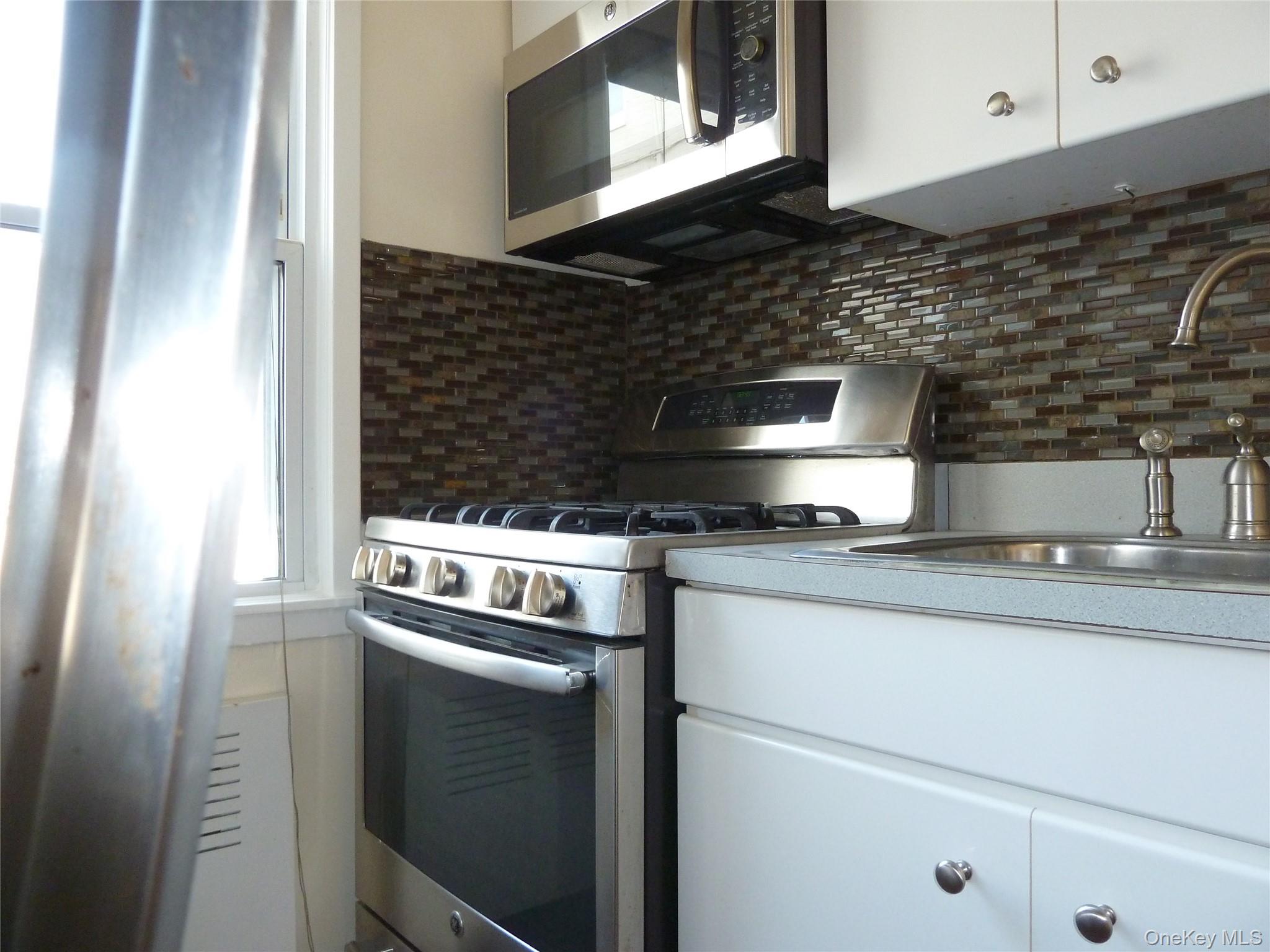 #11 photo, 25125 71st Avenue, Bellerose , NY 11426