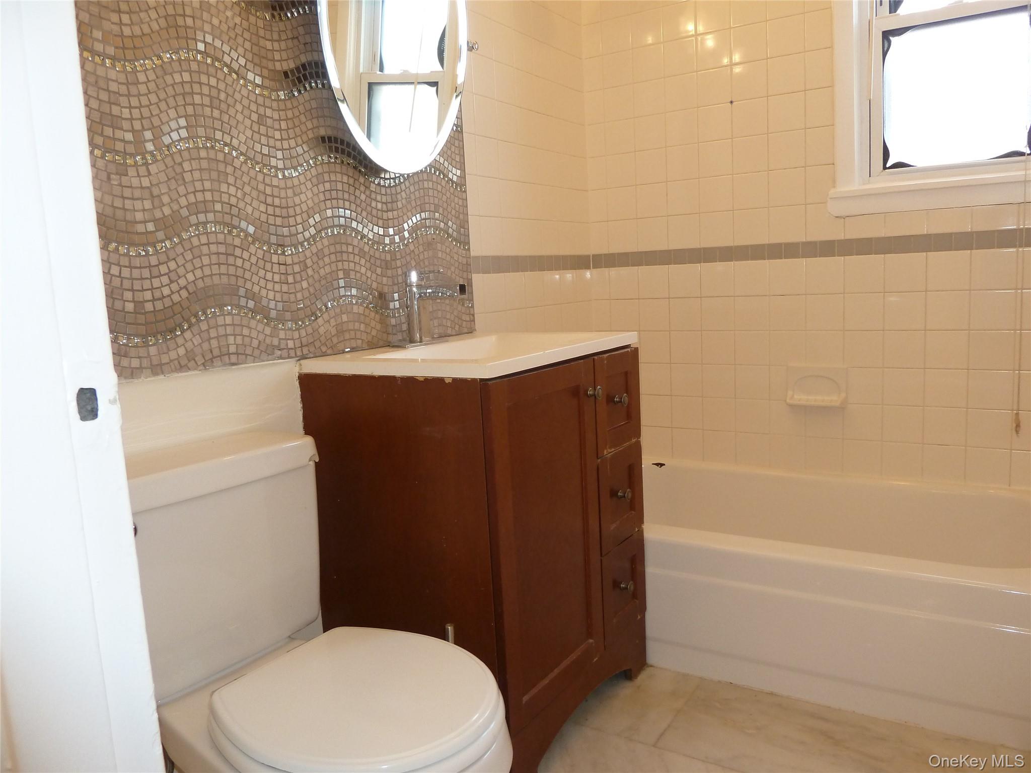 #8 photo, 25125 71st Avenue, Bellerose , NY 11426