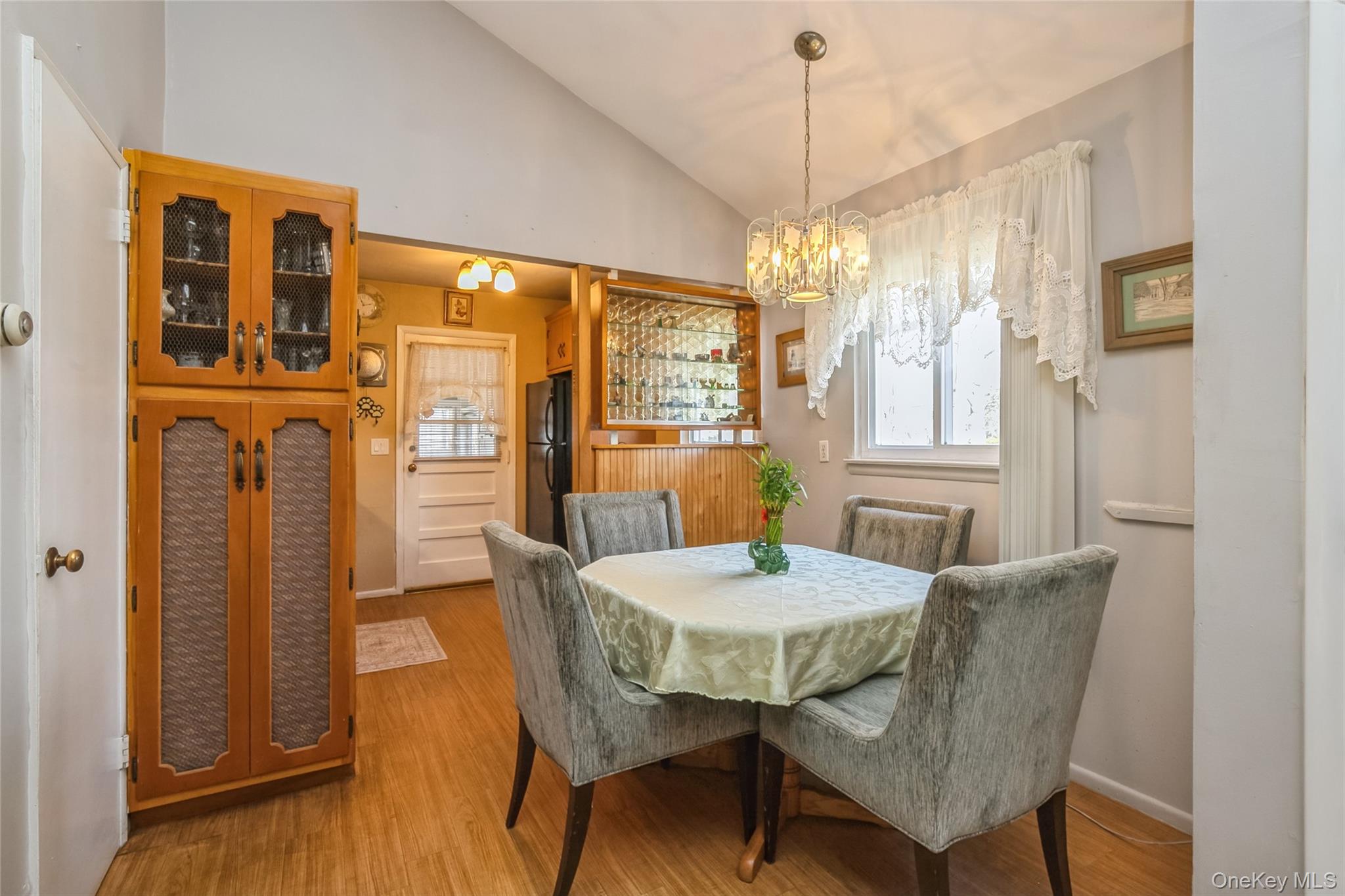 #8 photo, 66 Craven Street, سوفولك Huntington Station , NY 11746