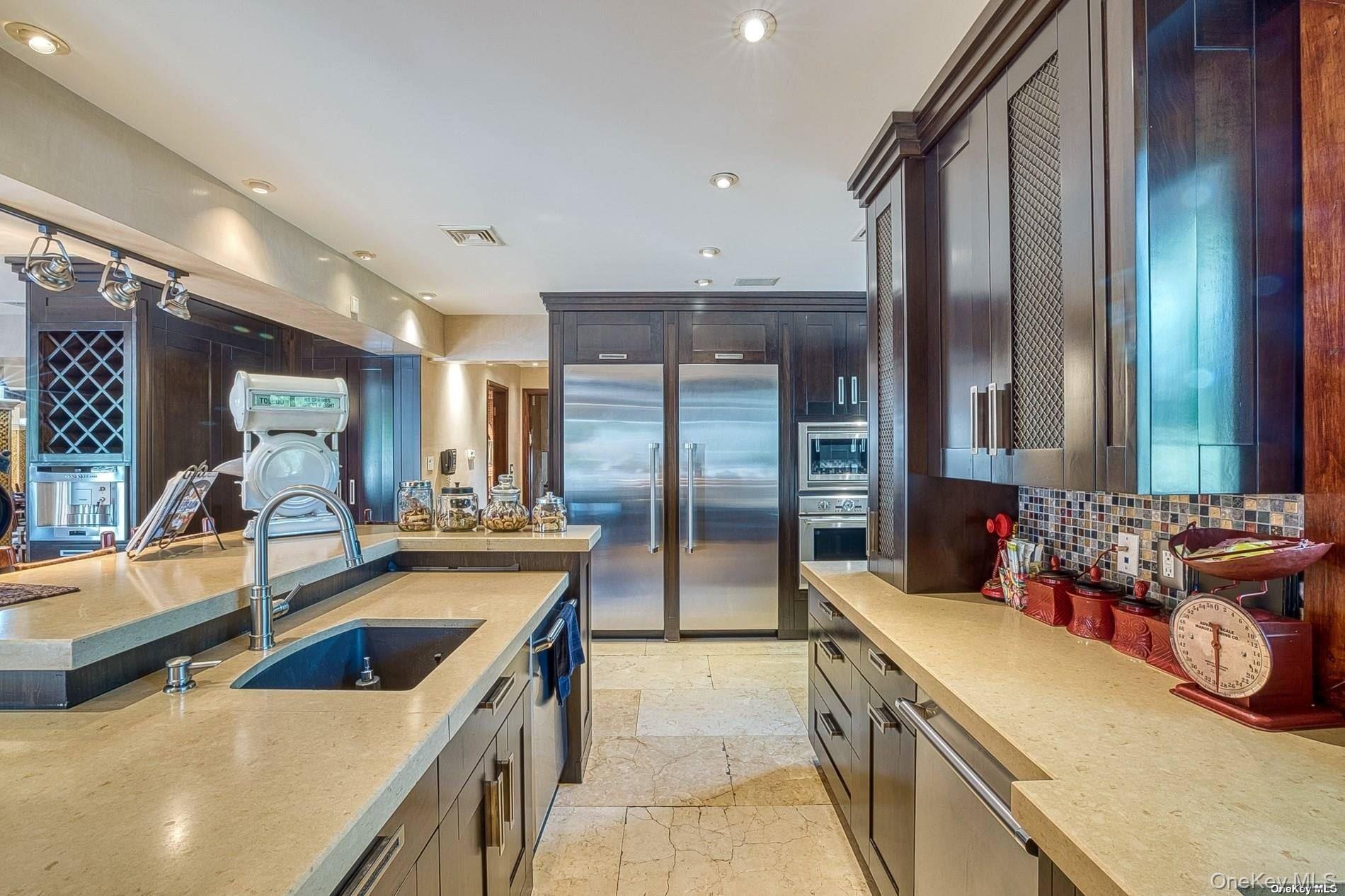 #10 photo, 959 S End Road, Woodmere , NY 11598