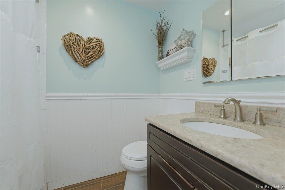 #10 photo, 308 Moore Avenue, नासाउ काउंटी Oceanside , NY 11572