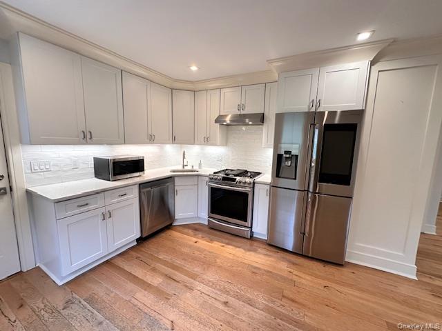 #11 photo, 414 Thompson Street, Port Jefferson Village , NY 11777